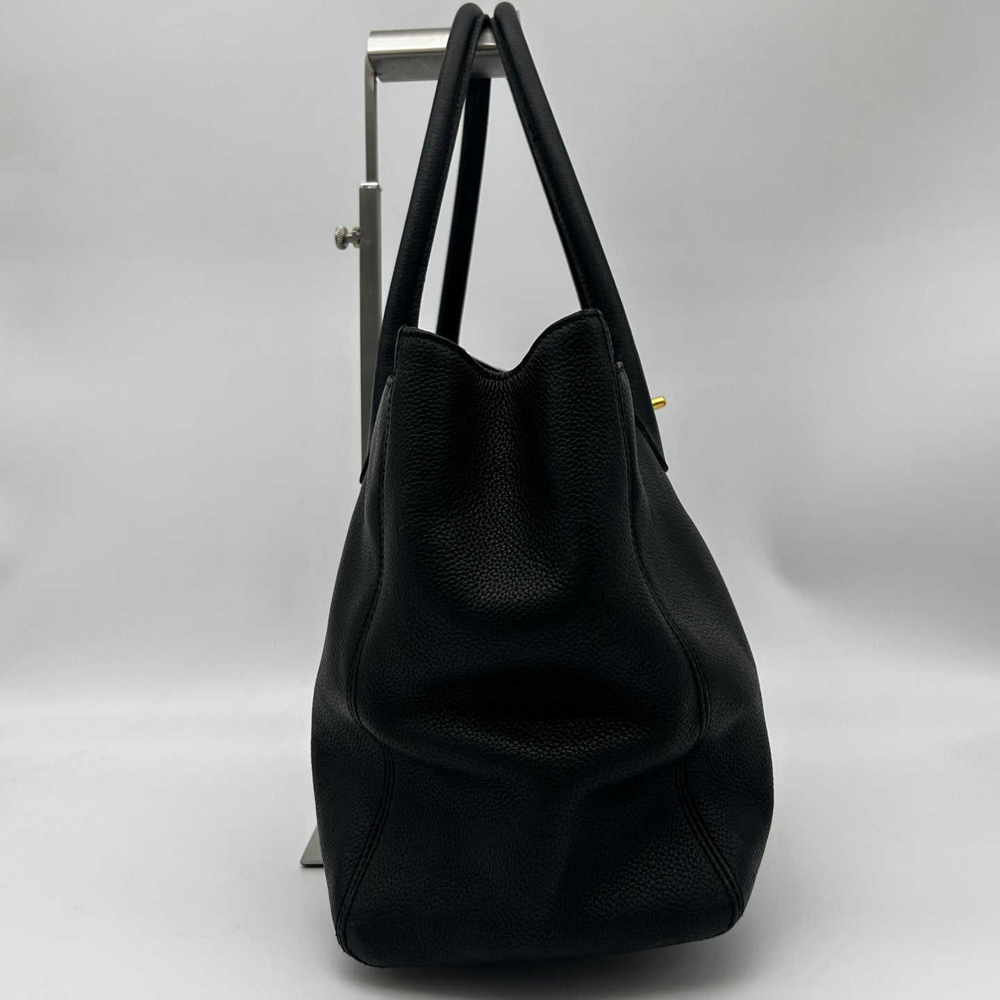 Chanel Black Calfskin Cerf Tote Bag with Gold Hardware [Used]