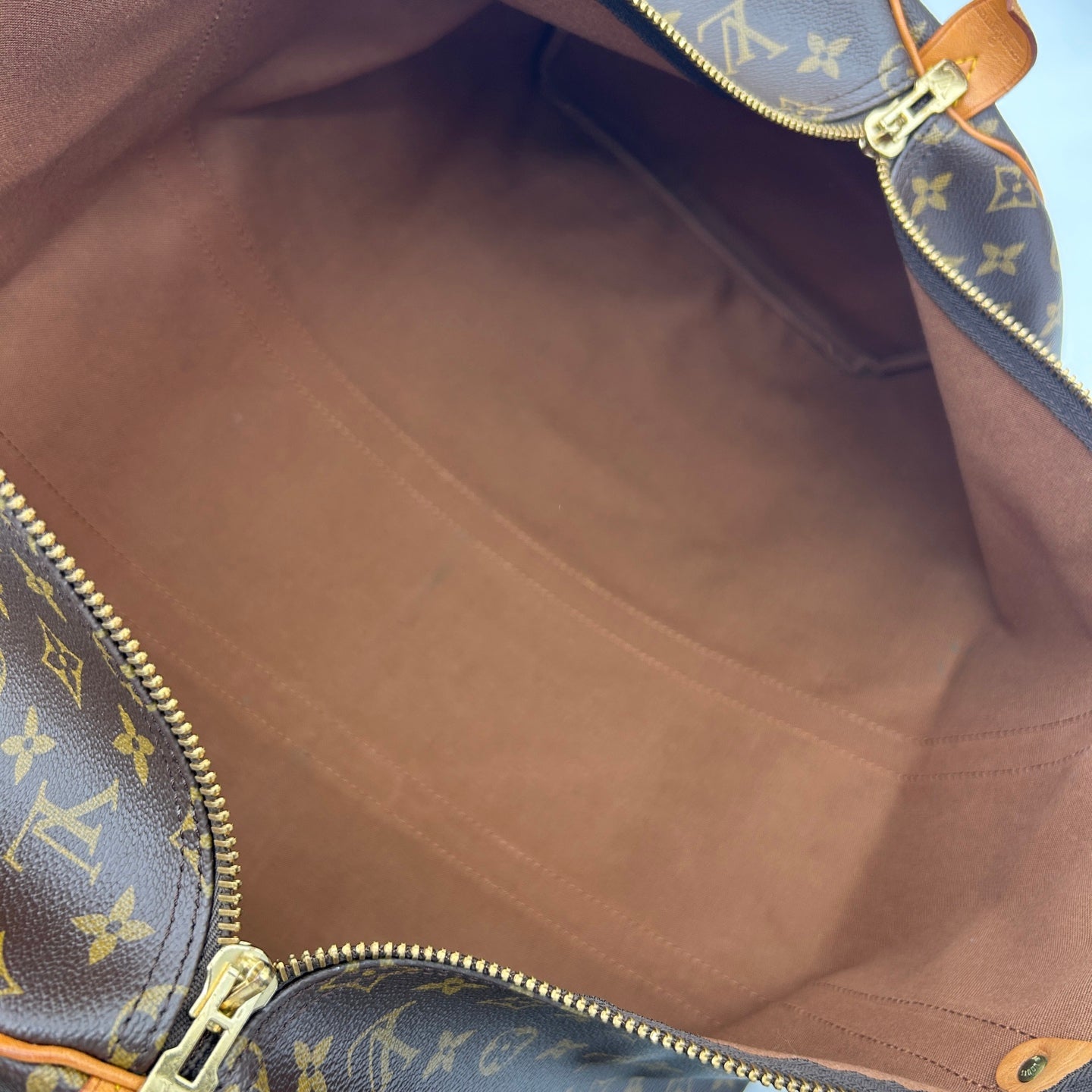 Louis Vuitton Monogram Keepall 55 Travel Bag [Used]
