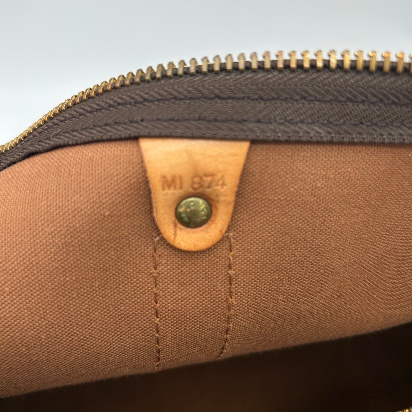 Louis Vuitton Monogram Keepall 55 Travel Bag [Used]