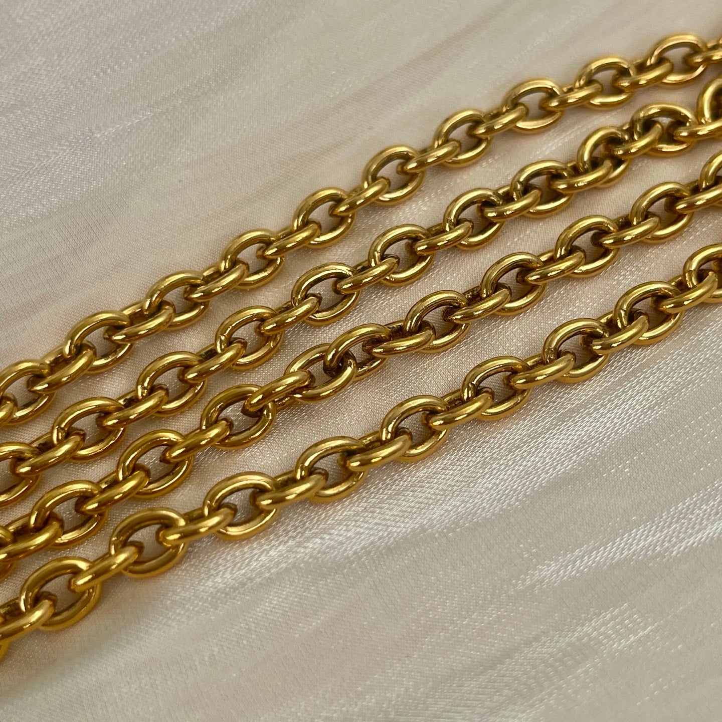 Chanel Matelassé Vintage Gold-Tone Necklace [Used]