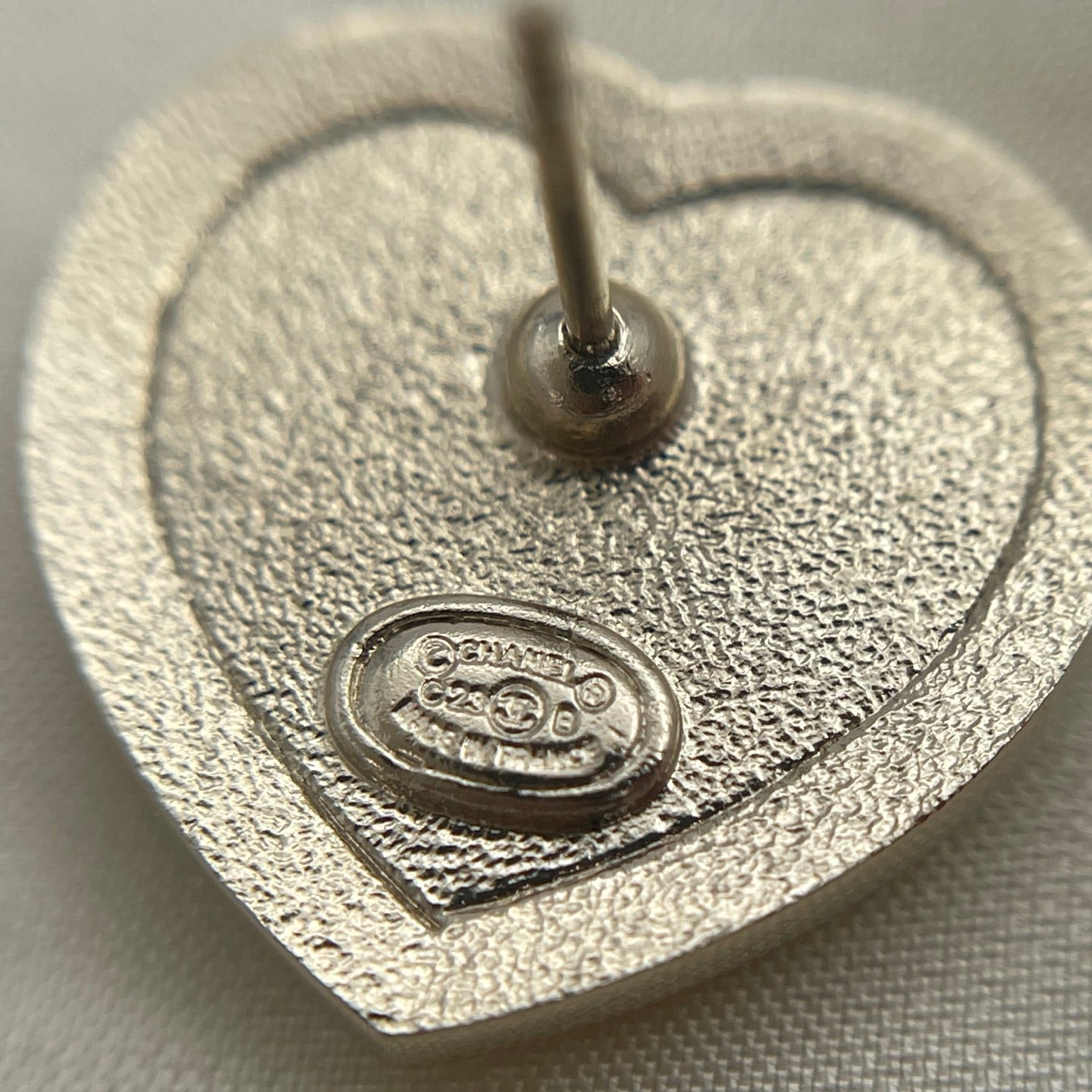 Chanel 23B Black & Gold Crystal Heart Stud Earrings [Used]