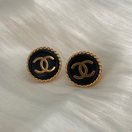 Chanel Vintage Black & Gold Woven Edge CC Button Clip-On Earrings [Used]