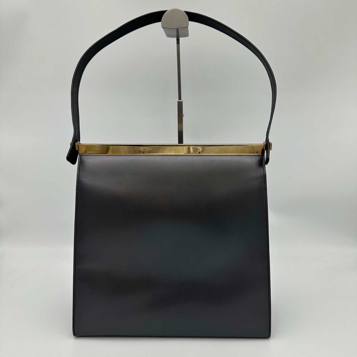 Gucci Vintage Minimalist Metallic Gold-Frame Shoulder Bag [Used]