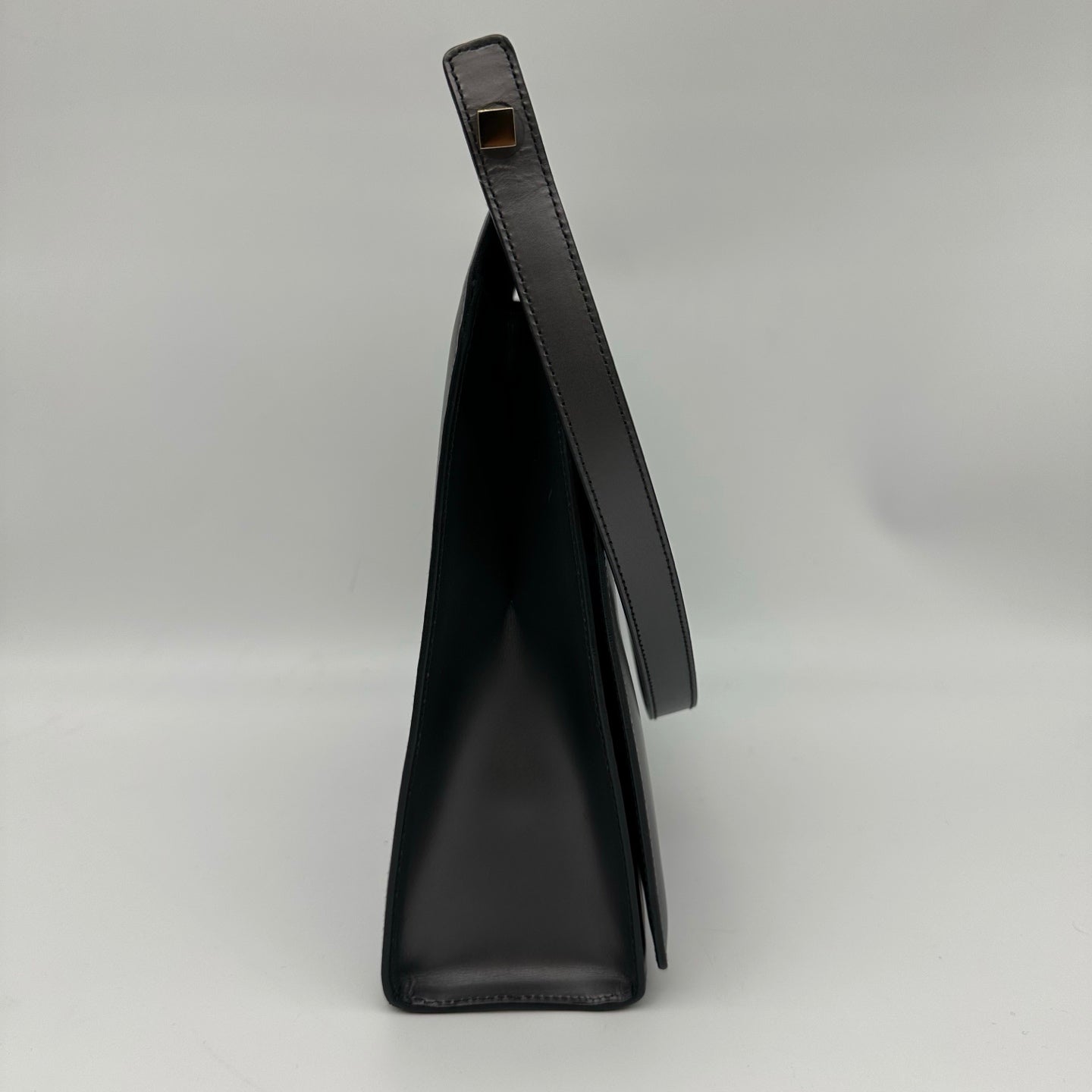 Gucci Vintage Minimalist Metallic Gold-Frame Shoulder Bag [Used]