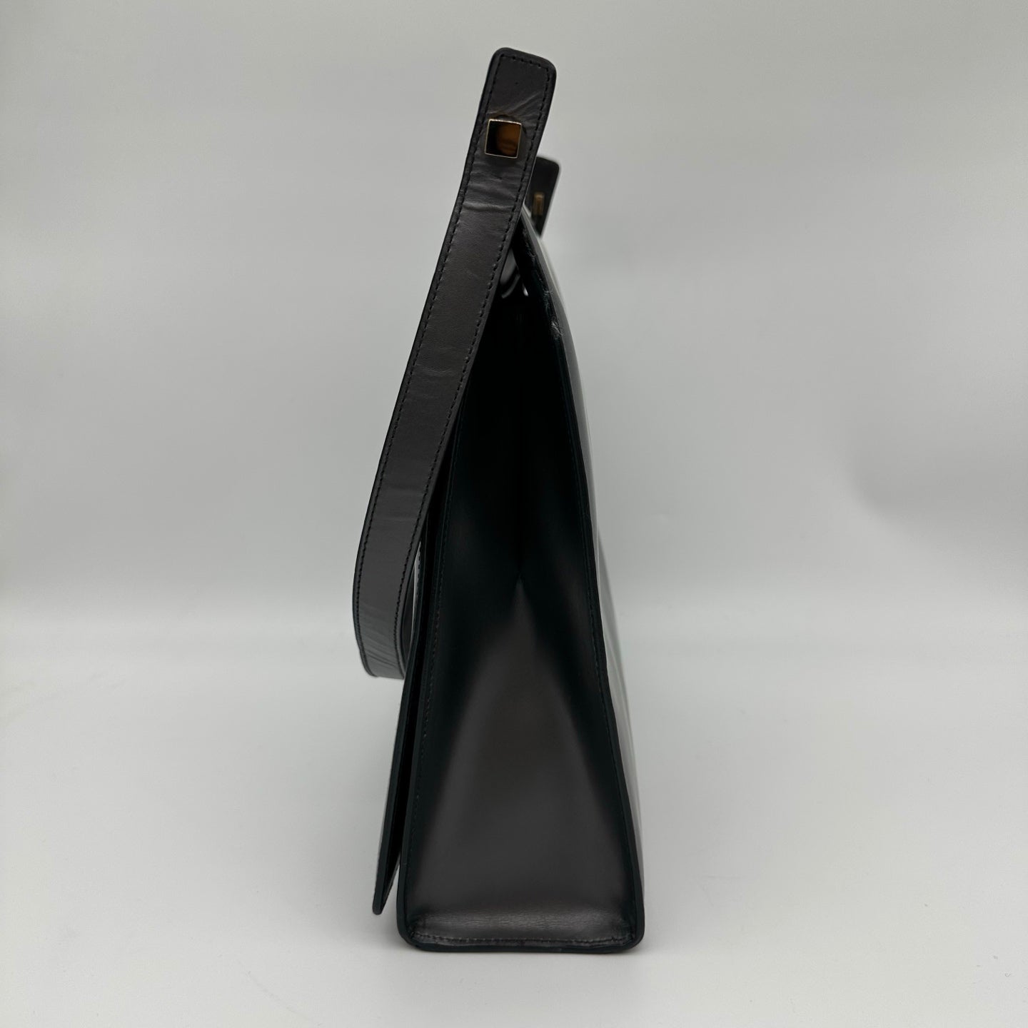 Gucci Vintage Minimalist Metallic Gold-Frame Shoulder Bag [Used]