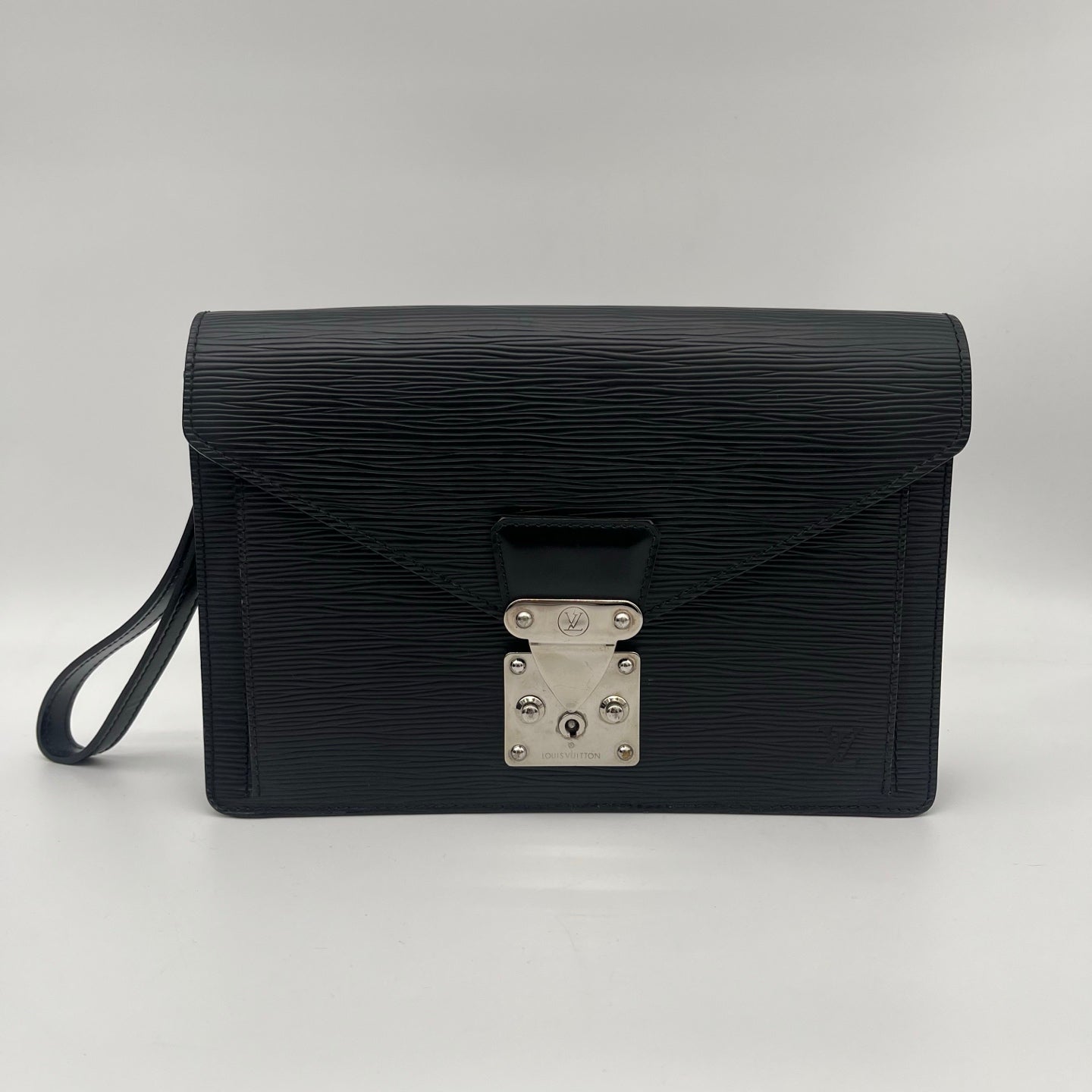 Louis Vuitton Black & Silver Epi Wave Clutch Bag [Used]