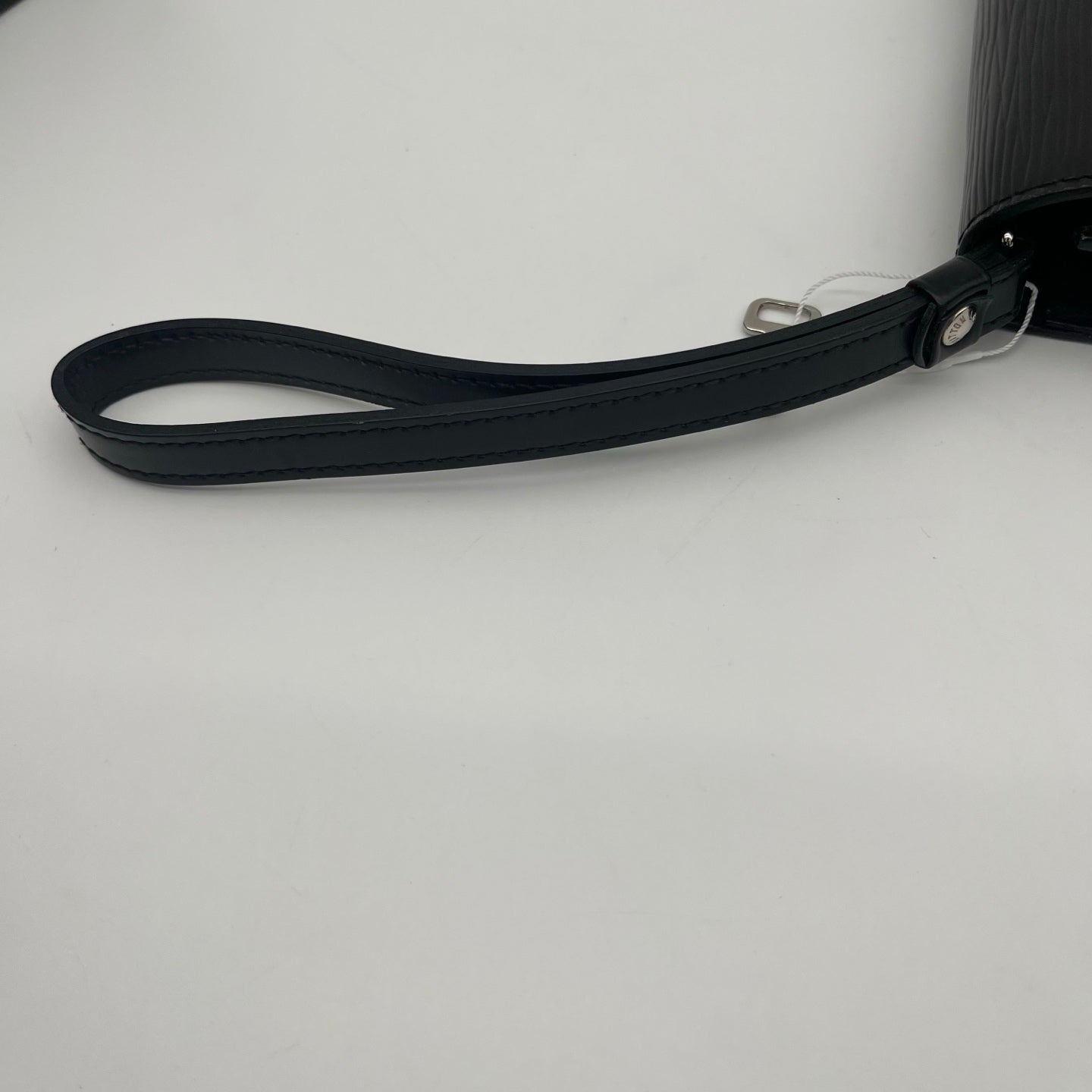 Louis Vuitton Black & Silver Epi Wave Clutch Bag [Used]