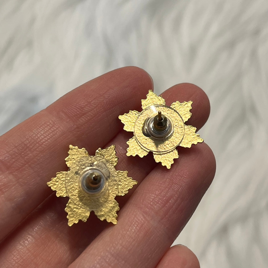 Chanel 2001 Vintage Gold Snowflake Stud Earrings [Used]