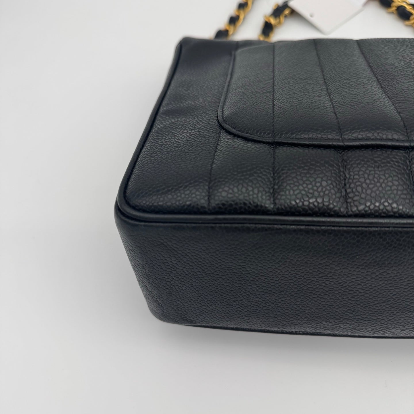 Chanel Jumbo Single Classic Flap Bag Black Caviar Leather with Gold Hardware [Used]