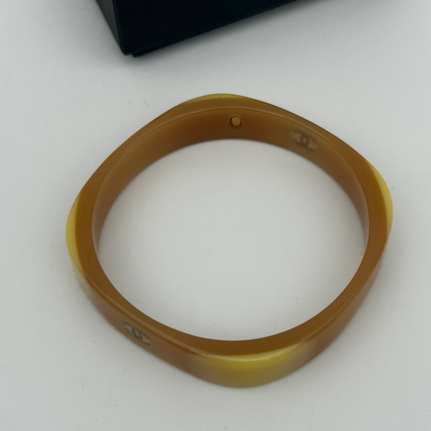 Chanel Vintage Gradient Amber-Yellow Acrylic Bangle Bracelet [Used]