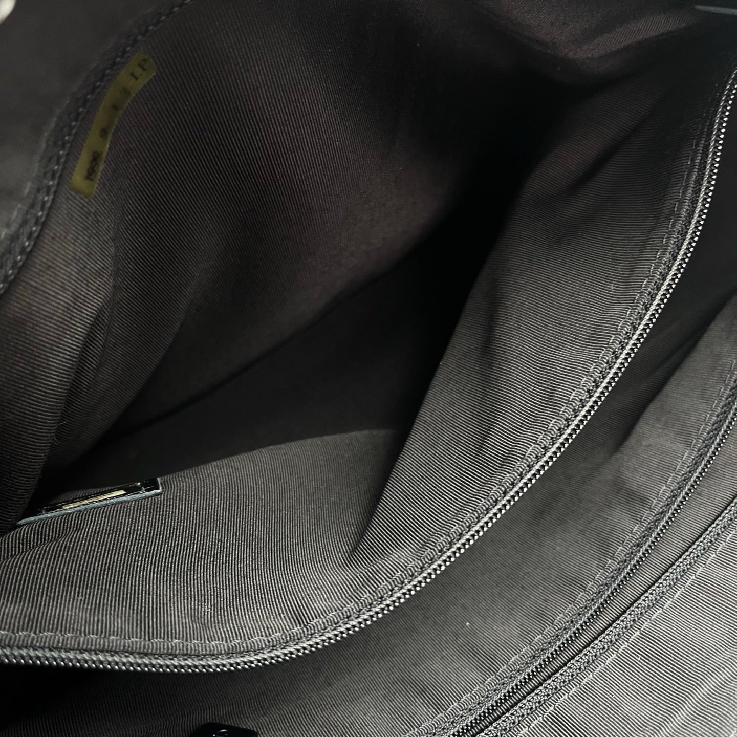 Chanel So Black Calfskin Tote Bag[Used]
