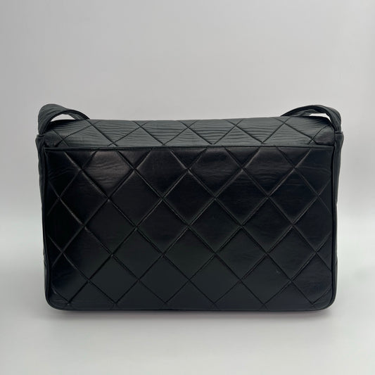Chanel Black Quilted Lambskin Leather Matelassé Messenger Bag[Used]