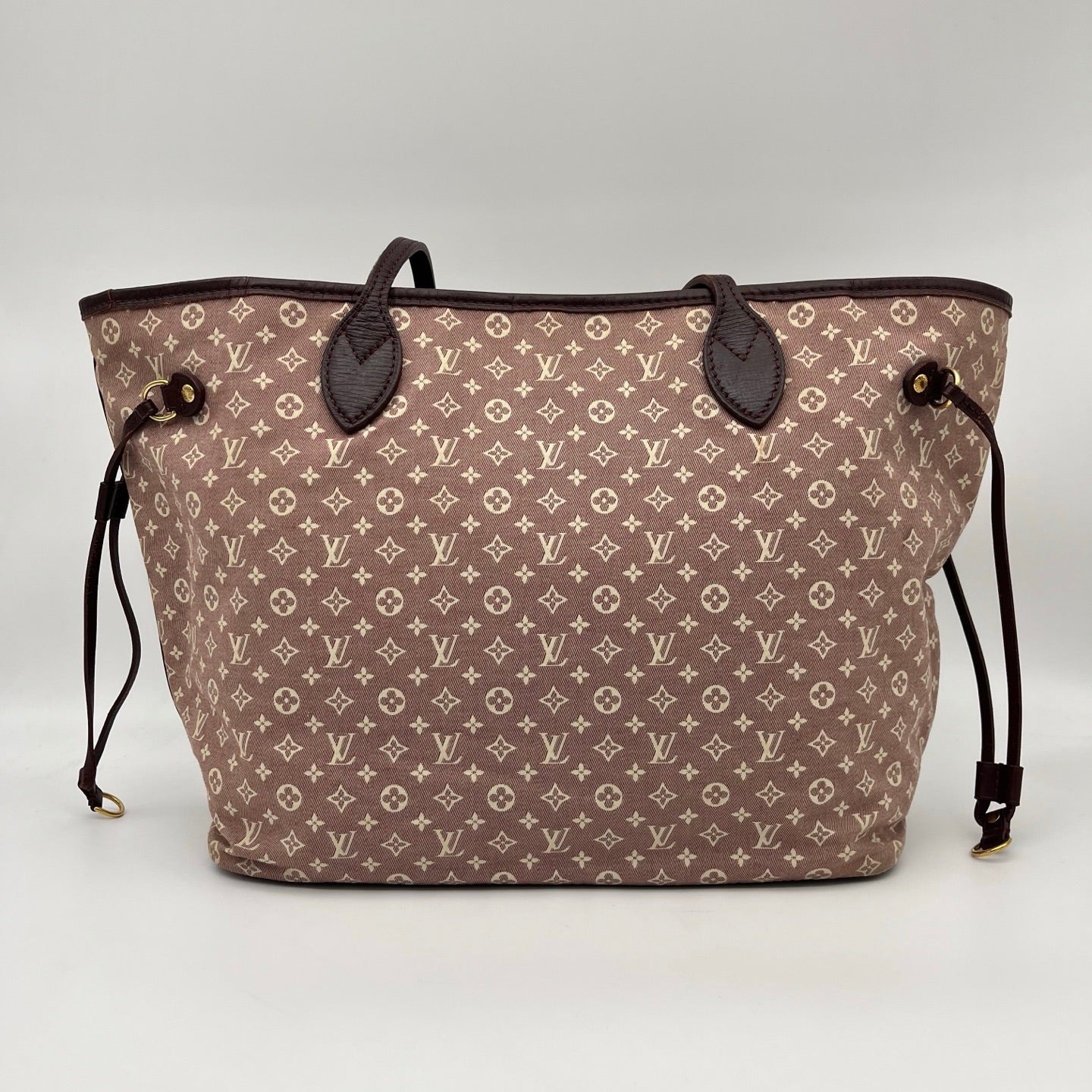 Louis Vuitton Monogram Denim Neverfull MM in Raspberry [Used]