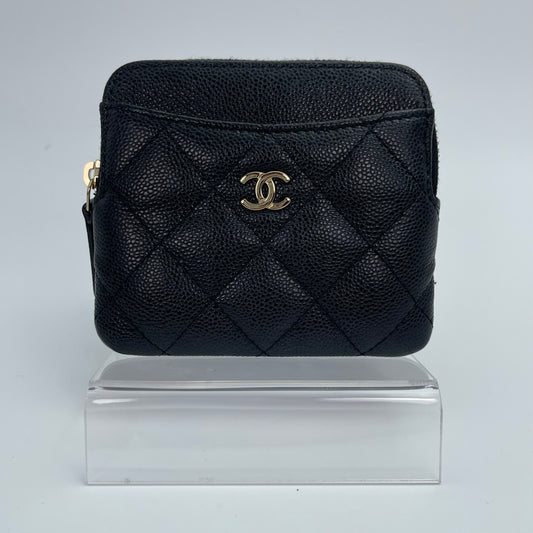 Chanel Caviar Leather Zipped Card Holder [Used]