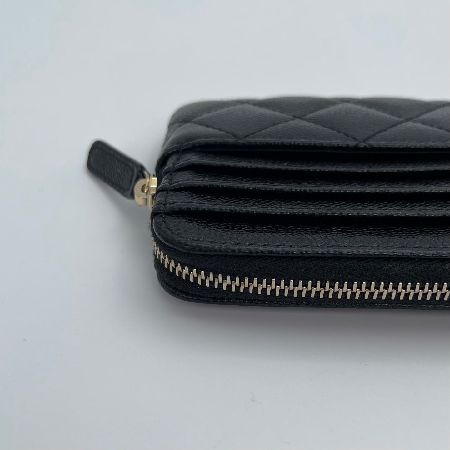 Chanel Caviar Leather Zipped Card Holder [Used]