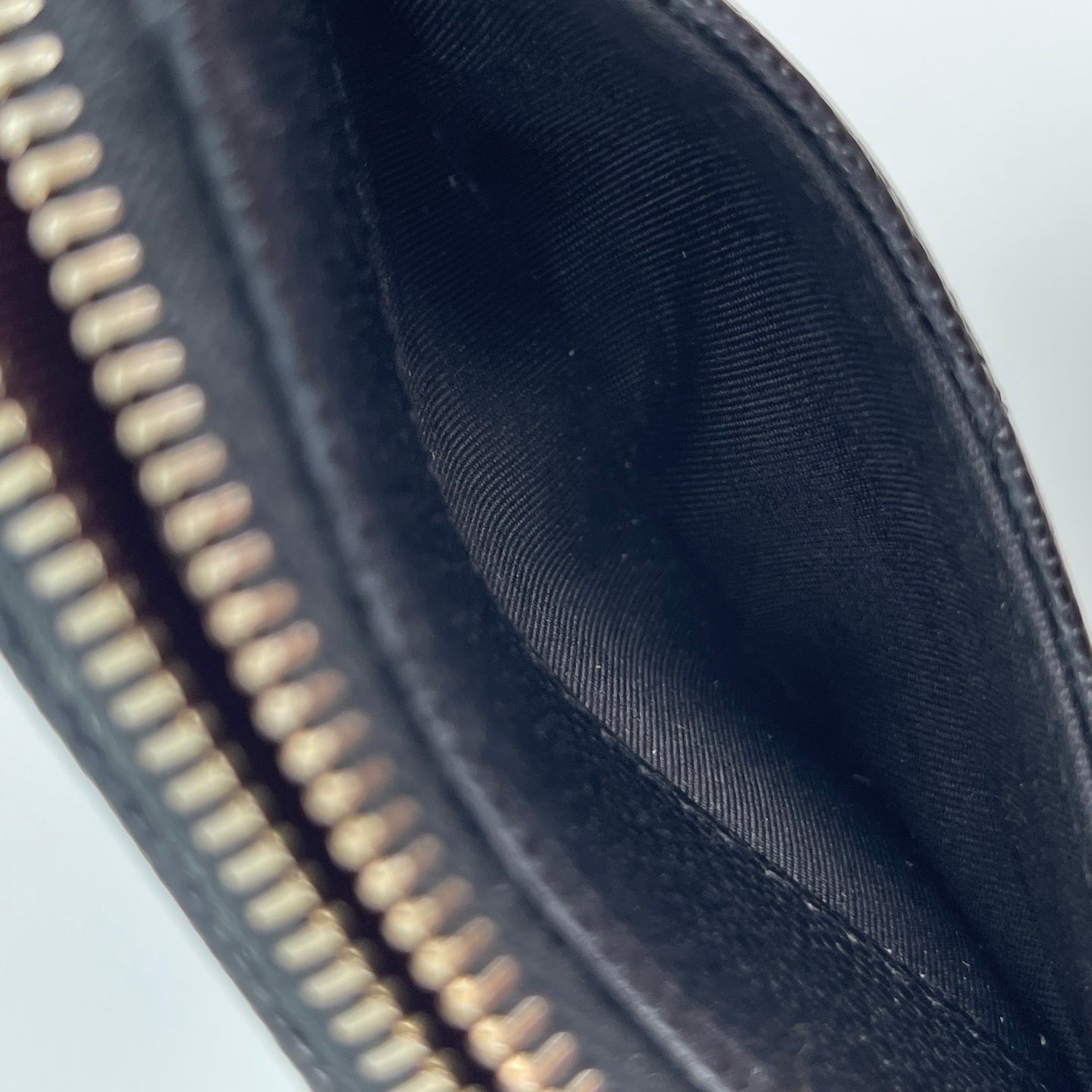 Chanel Caviar Leather Zipped Card Holder [Used]