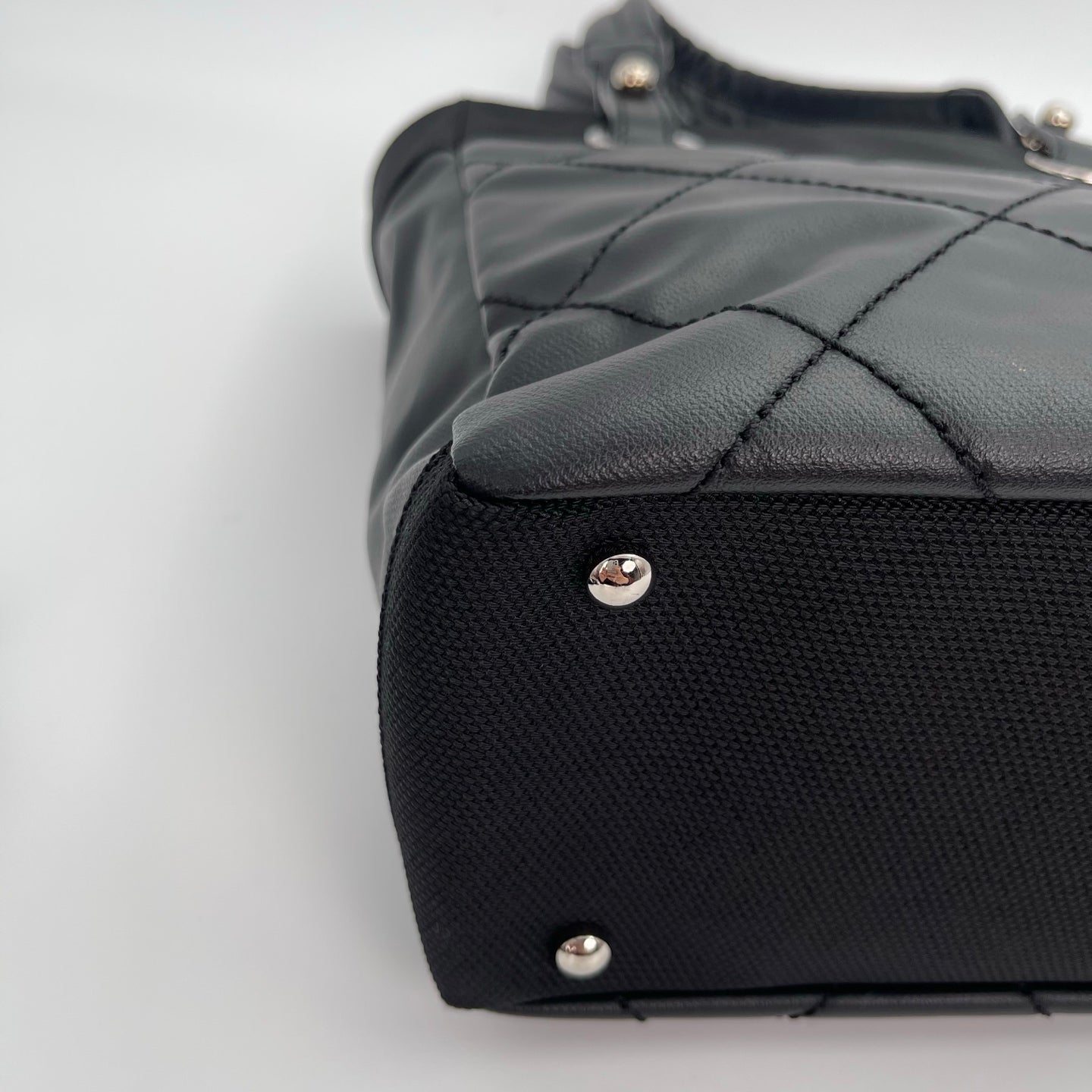 Chanel Mixed Leather & Canvas Small Top Handle Tote Bag [Used]