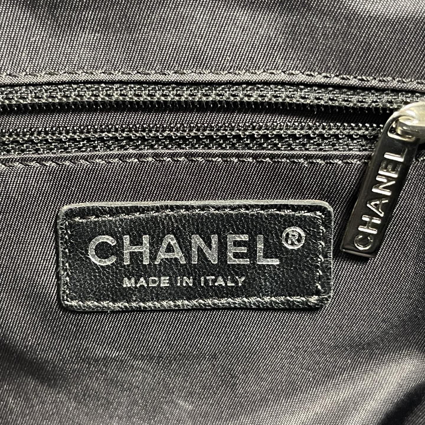 Chanel Mixed Leather & Canvas Small Top Handle Tote Bag [Used]