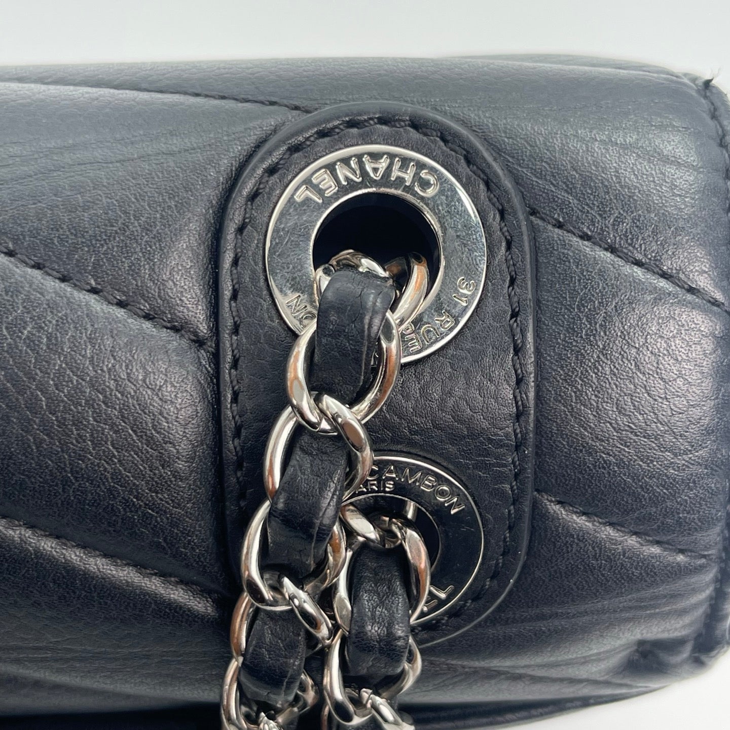 Chanel Caviar Leather Chevron Flap Chain Bag Black/Silver [Used]