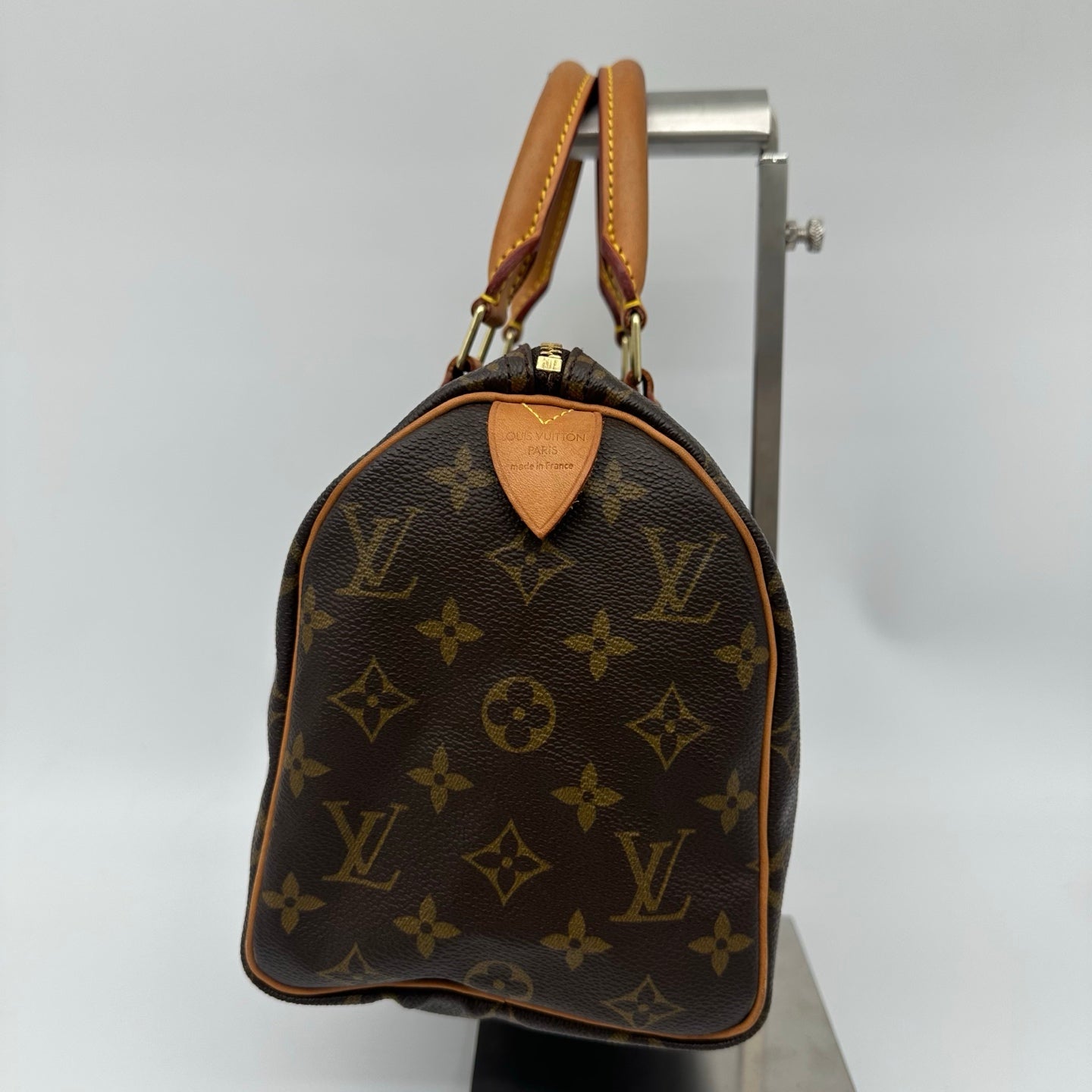 Louis Vuitton Speedy 25 Monogram Canvas [Used]