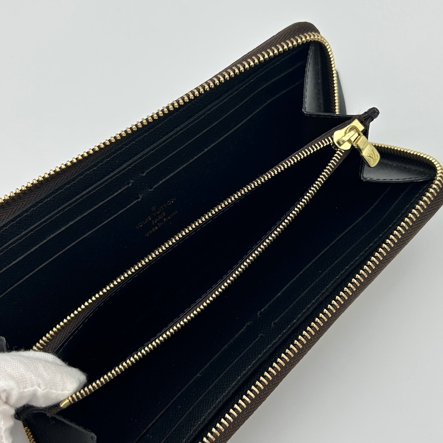 Louis Vuitton Monogram Canvas Zippy Wallet [Used]