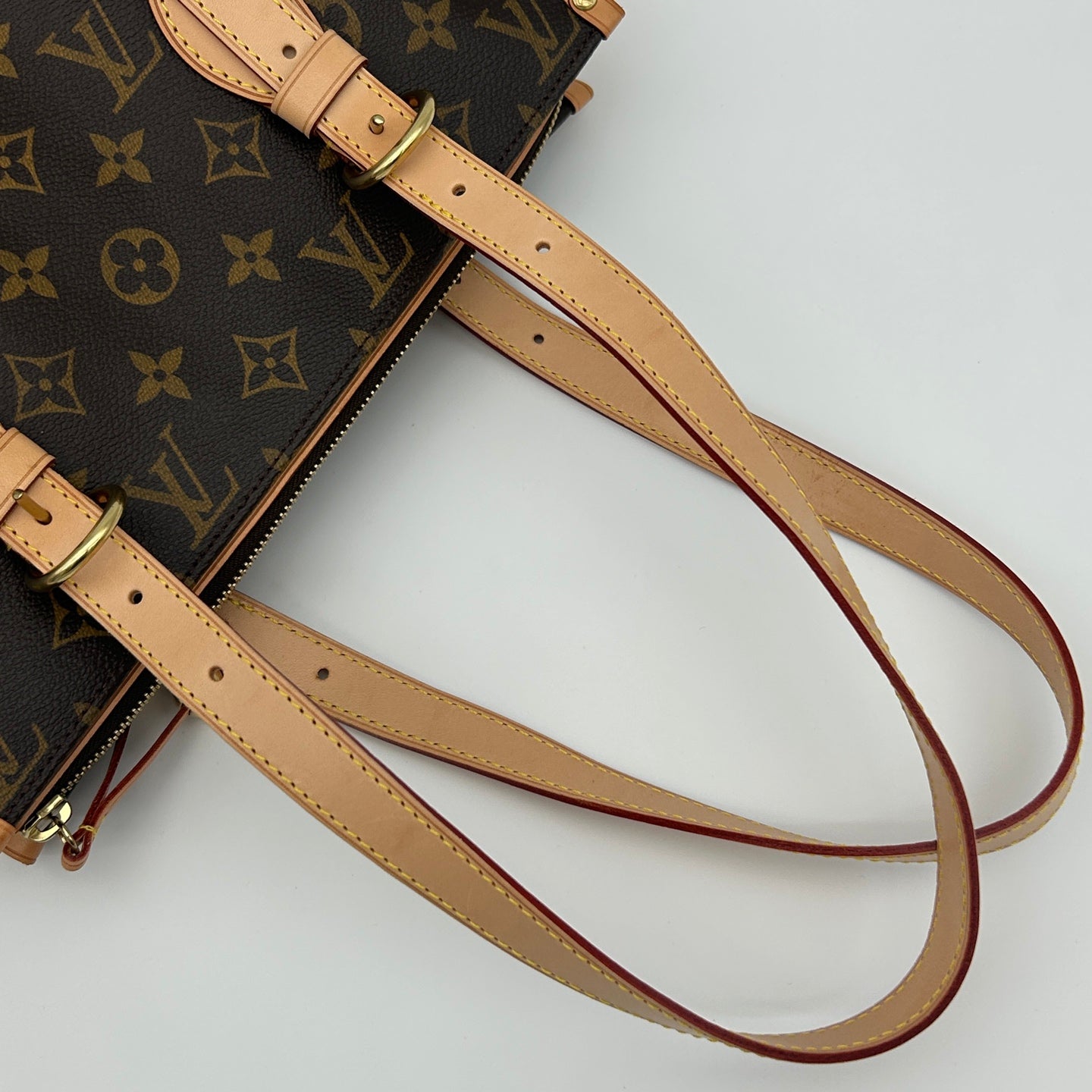 Louis Vuitton Popincourt Haut Monogram Canvas Shoulder Bag [Used]