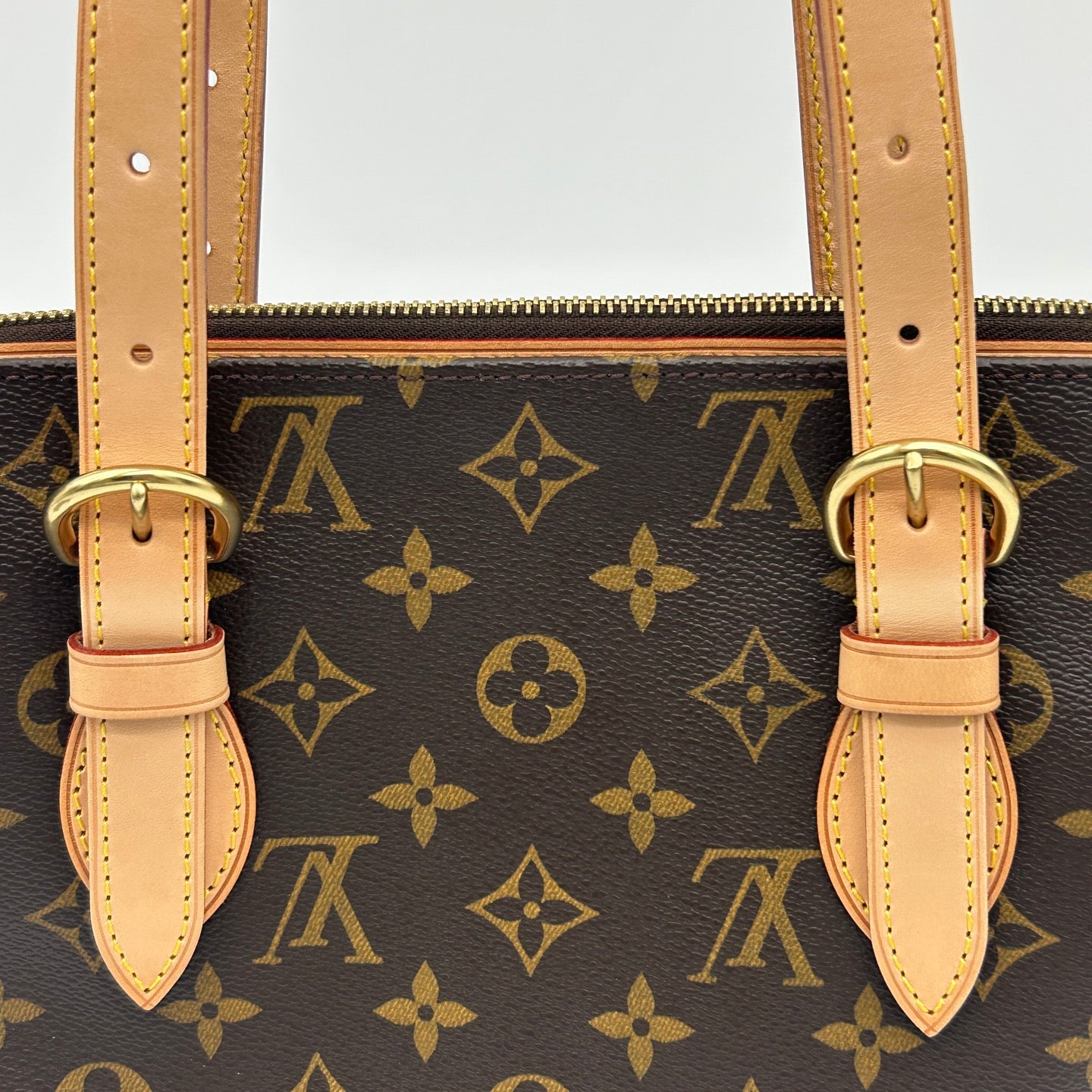 Louis Vuitton Popincourt Haut Monogram Canvas Shoulder Bag [Used]