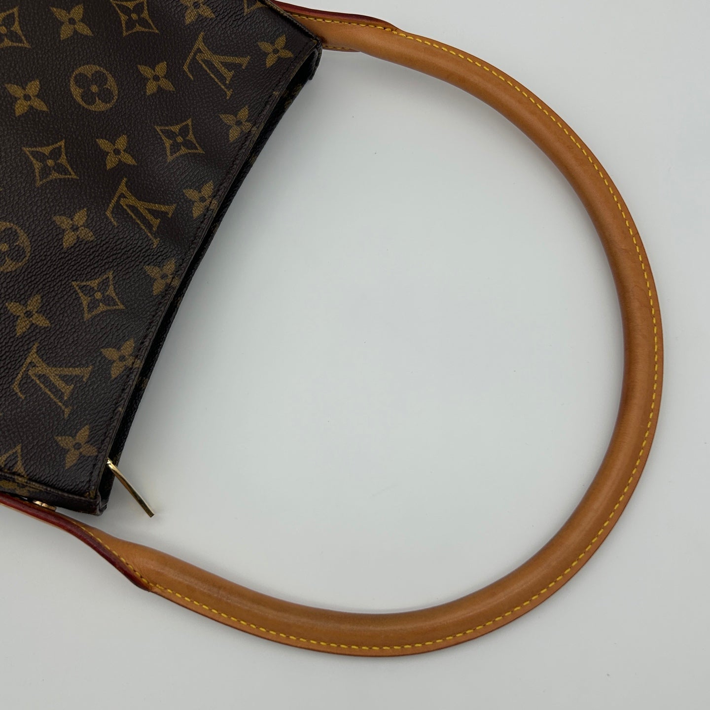 Louis Vuitton Looping MM Monogram Canvas Shoulder Bag [Used]