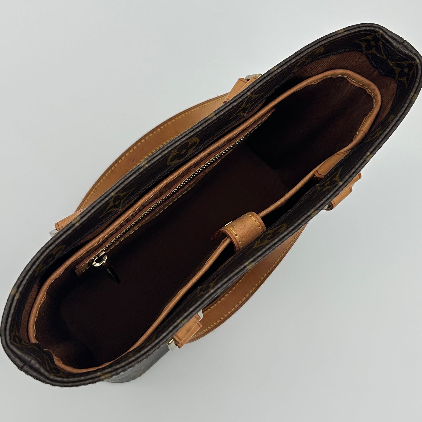 Louis Vuitton Vivienne Handbag Monogram Canvas [Used]