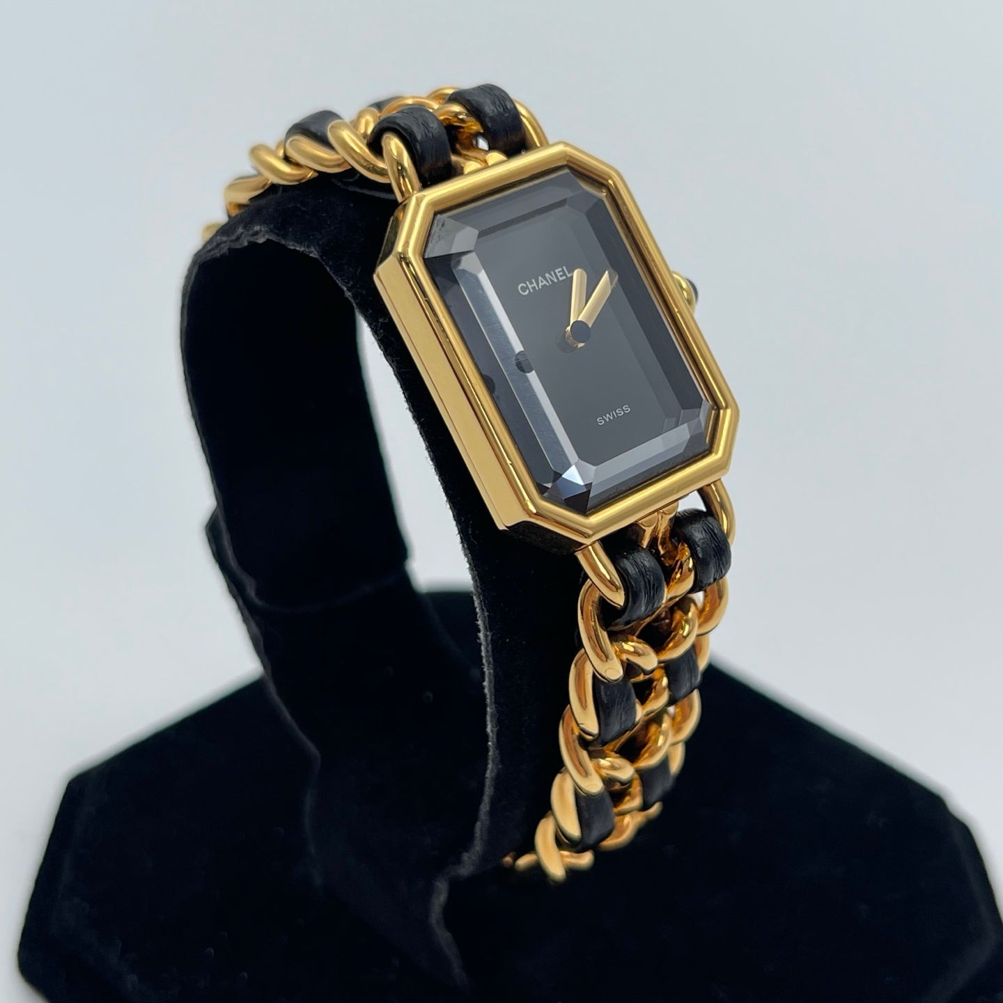 Chanel Première Black and Gold M Size Watch [Used]