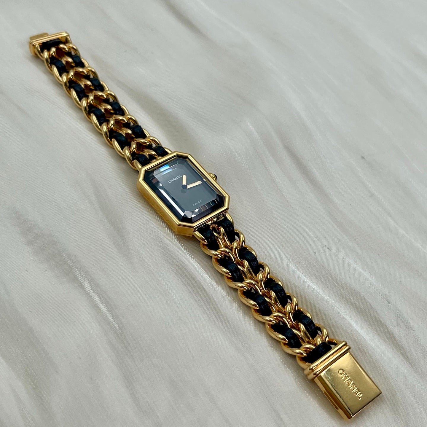 Chanel Première Black and Gold S Size Watch [Used]