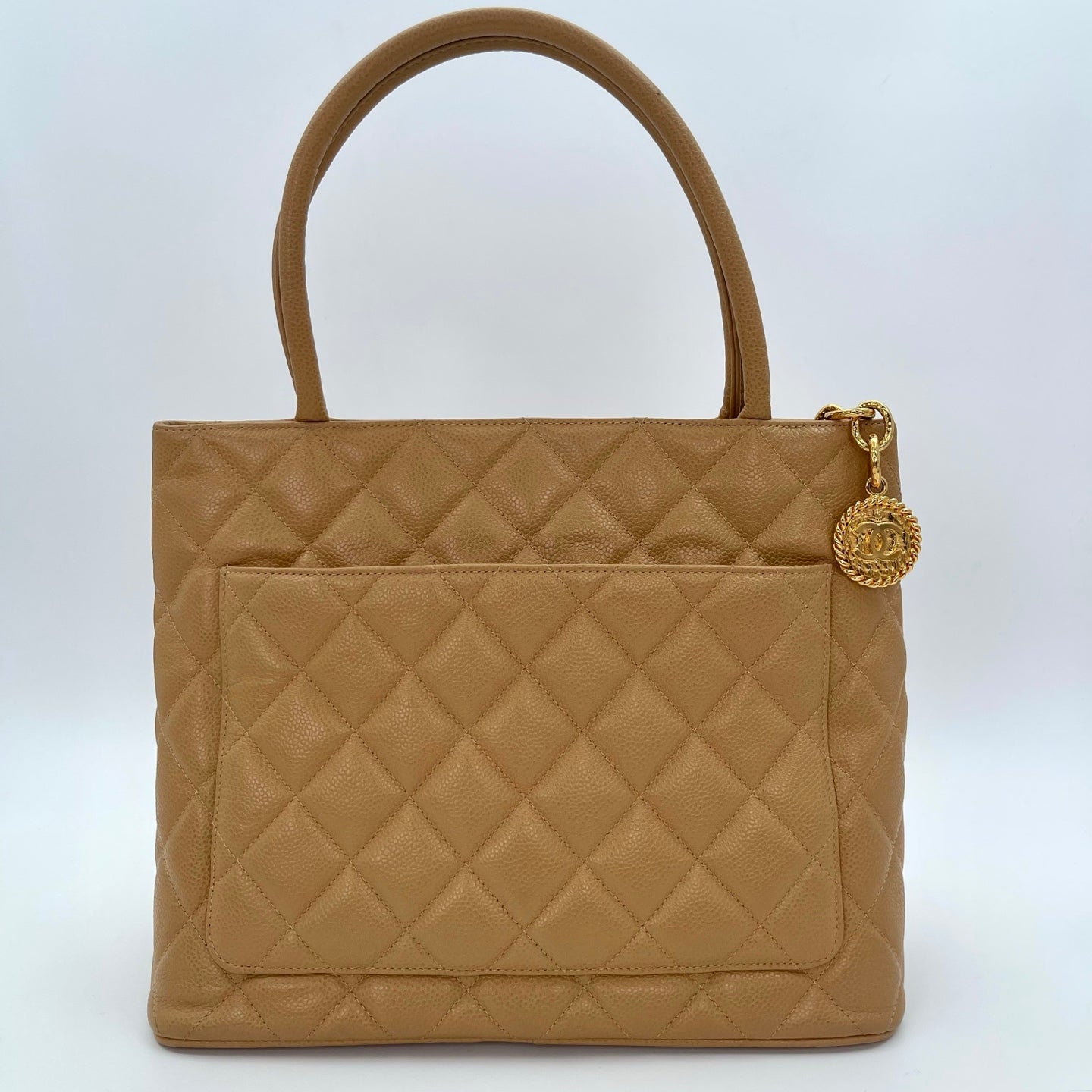 Chanel Hilton Tote Bag Beige/Gold [Used]