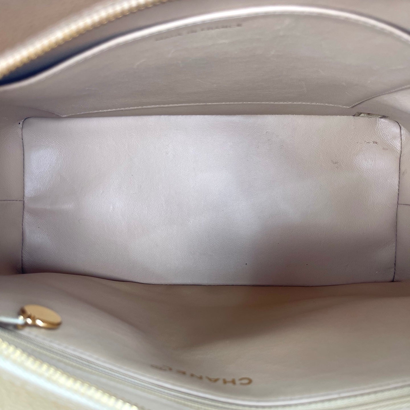 Chanel Hilton Tote Bag Beige/Gold [Used]
