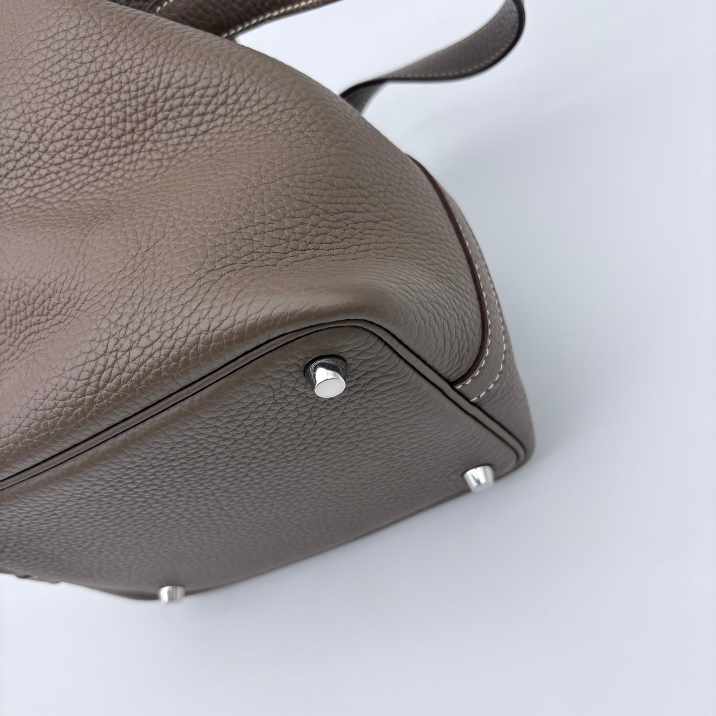 Hermès Picotin Lock 18 Bag in Étoupe Togo [Used]