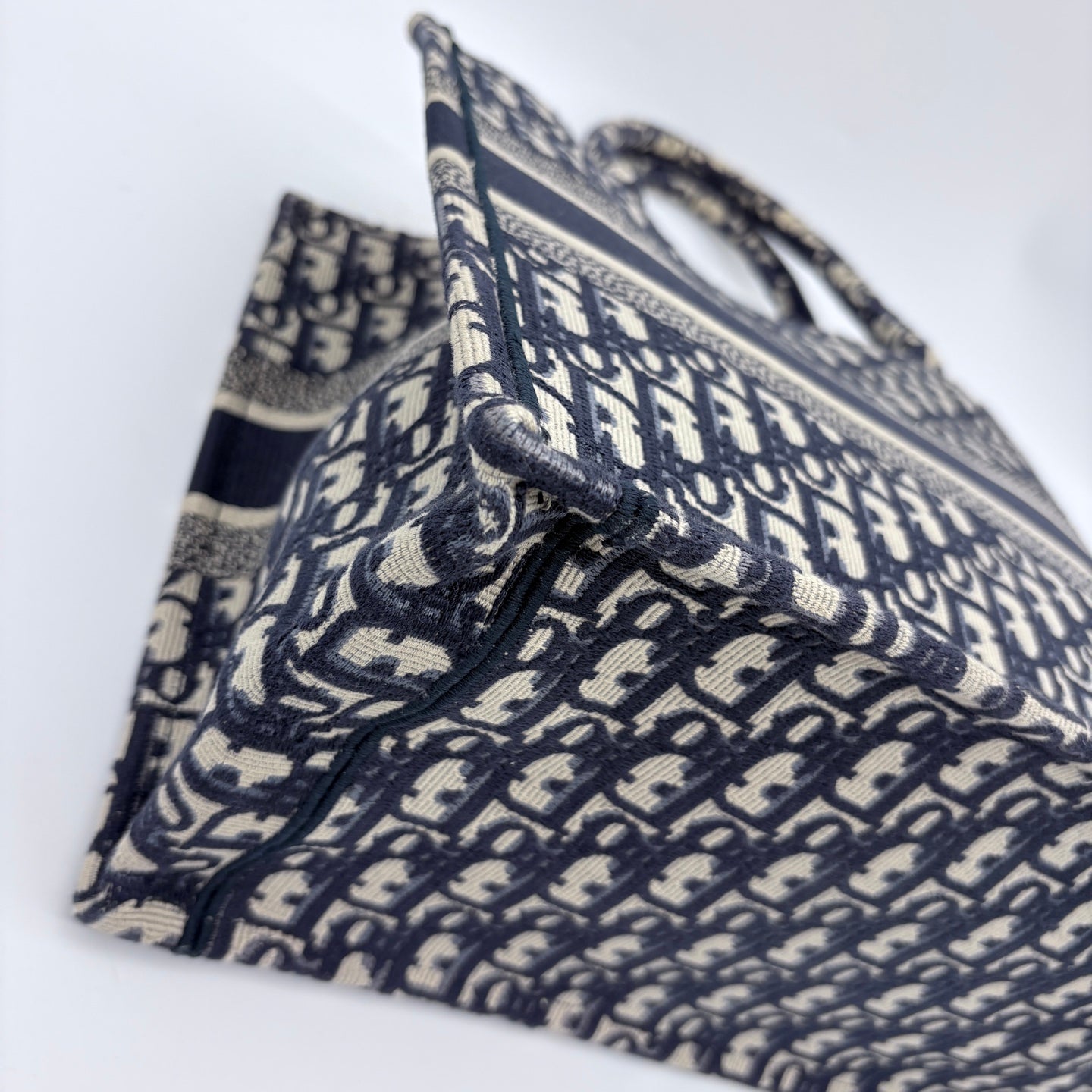 Dior Book Tote Medium Toile de Jouy Canvas Tote Bag [Used]