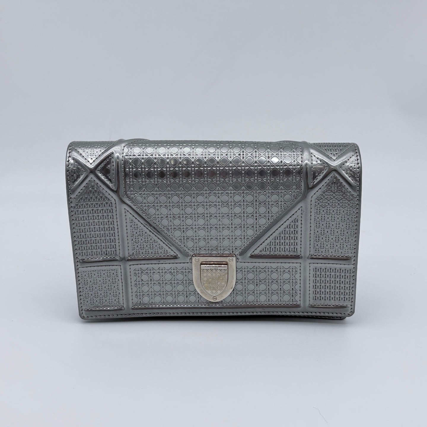 Dior Diorama Flap Bag in Silver Cannage Leather [Used]