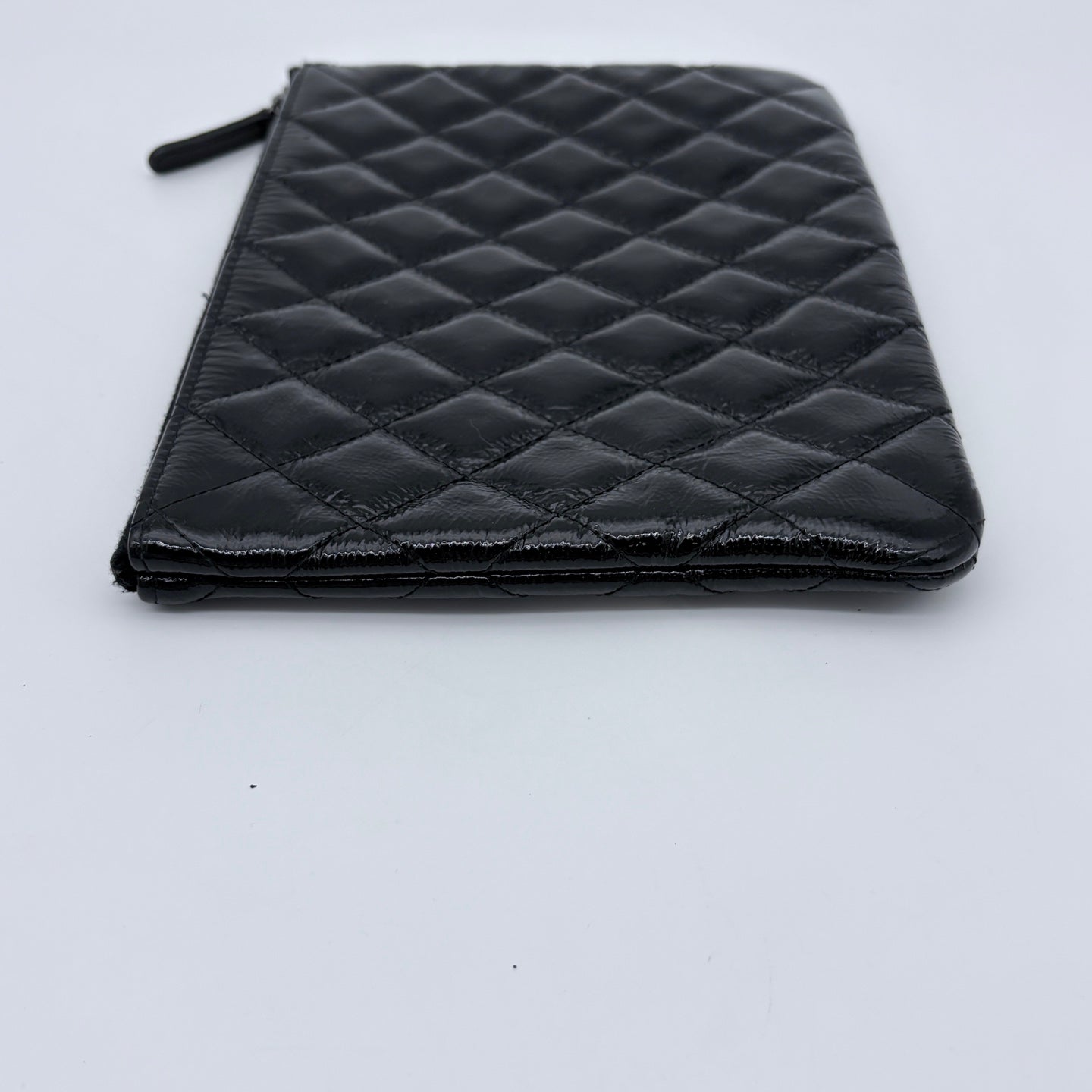 Chanel Quilted Oiled Calfskin Clutch Bag [Used]