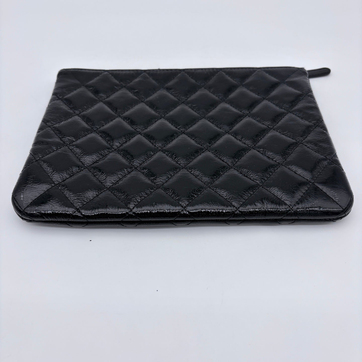 Chanel Quilted Oiled Calfskin Clutch Bag [Used]