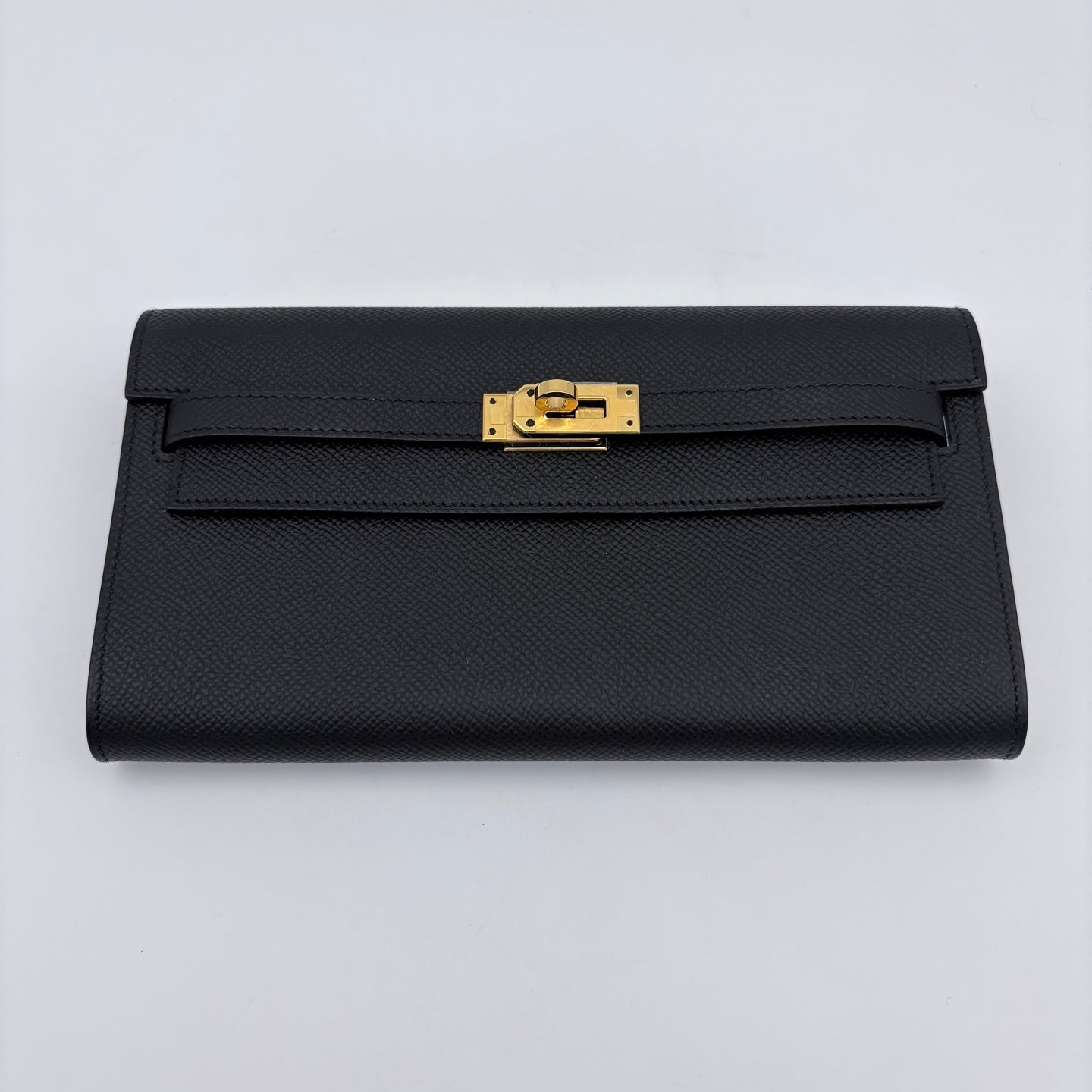 Hermès Kelly To Go Black and Gold Clutch with Strap [Near New]