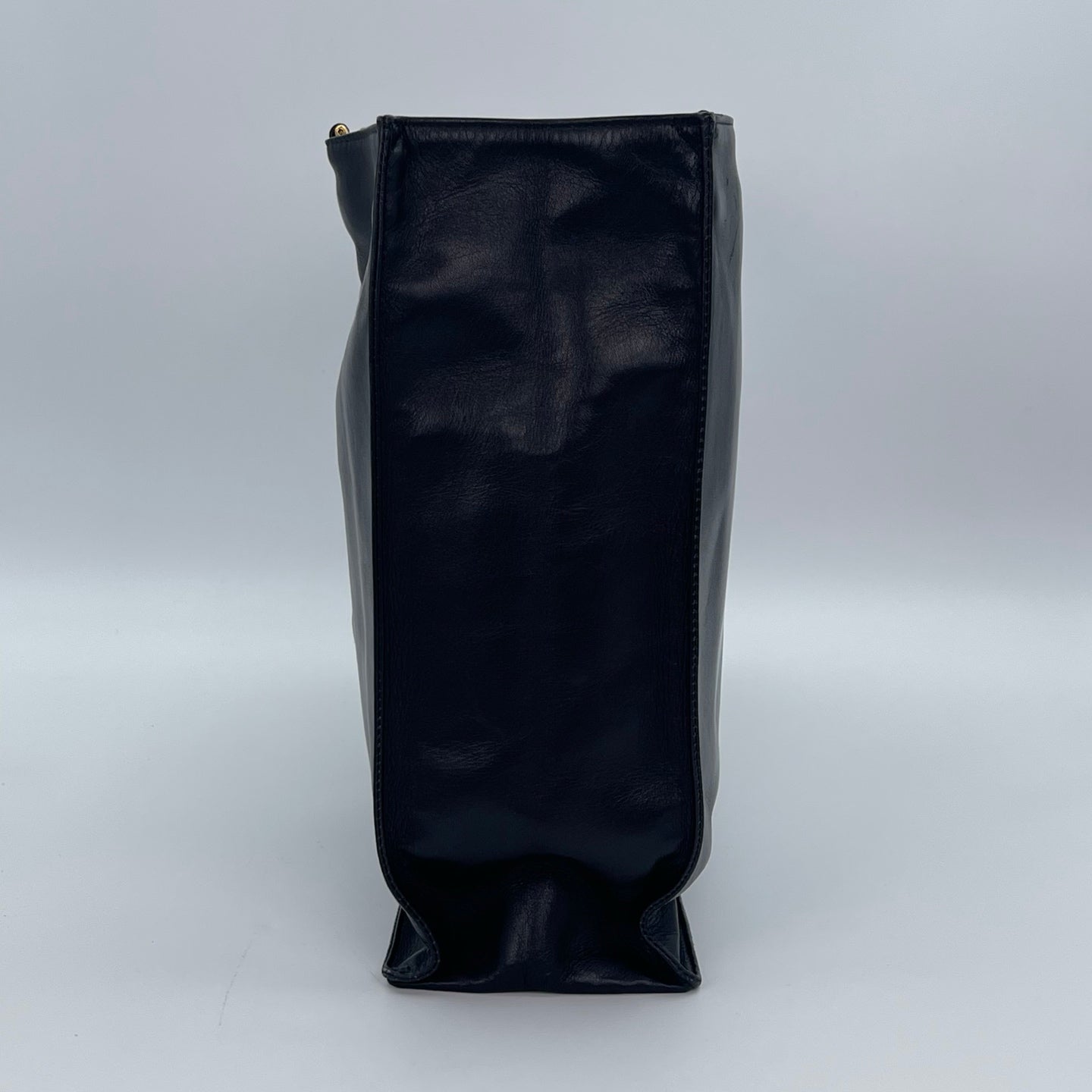 Chanel Lambskin Double CC Logo Chain Tote Bag Black/Gold Hardware [Used]