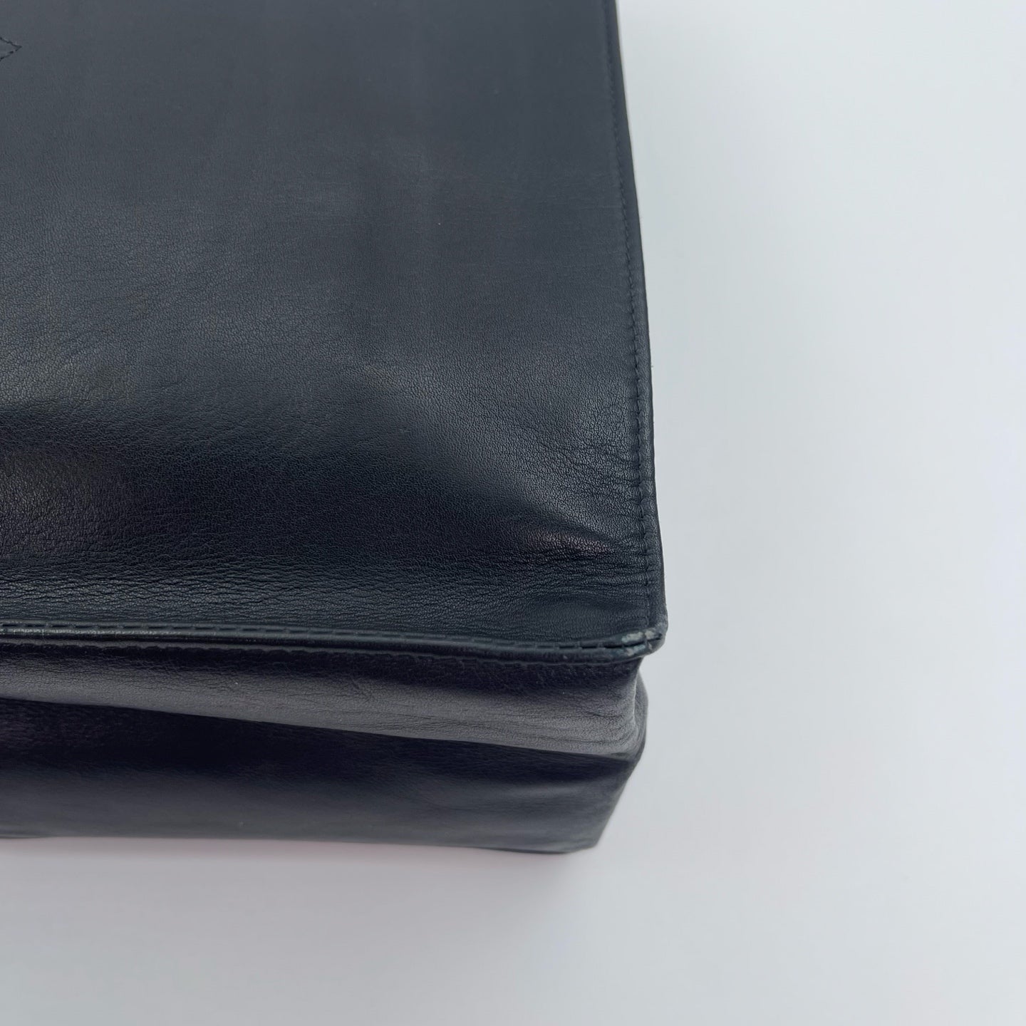 Chanel Lambskin Double CC Logo Chain Tote Bag Black/Gold Hardware [Used]