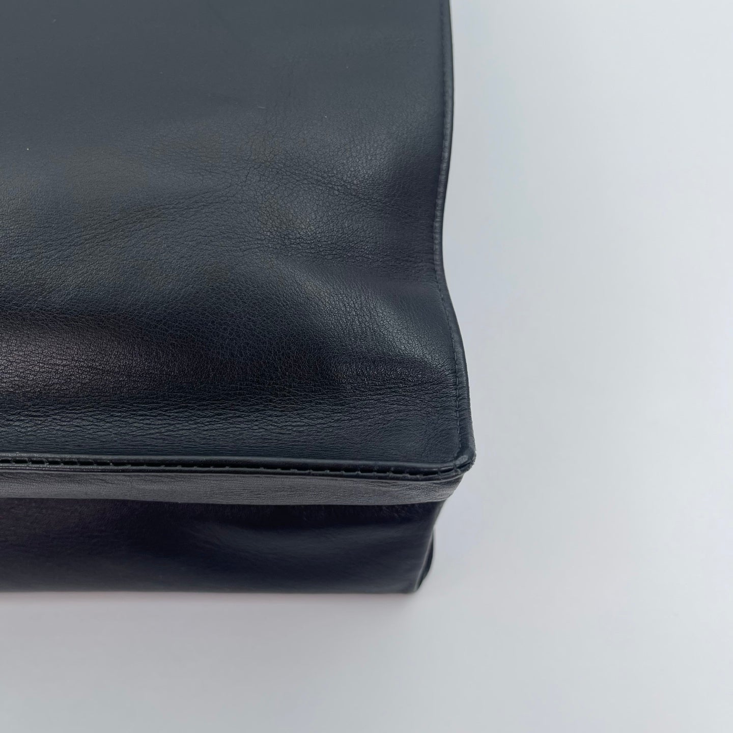 Chanel Lambskin Double CC Logo Chain Tote Bag Black/Gold Hardware [Used]