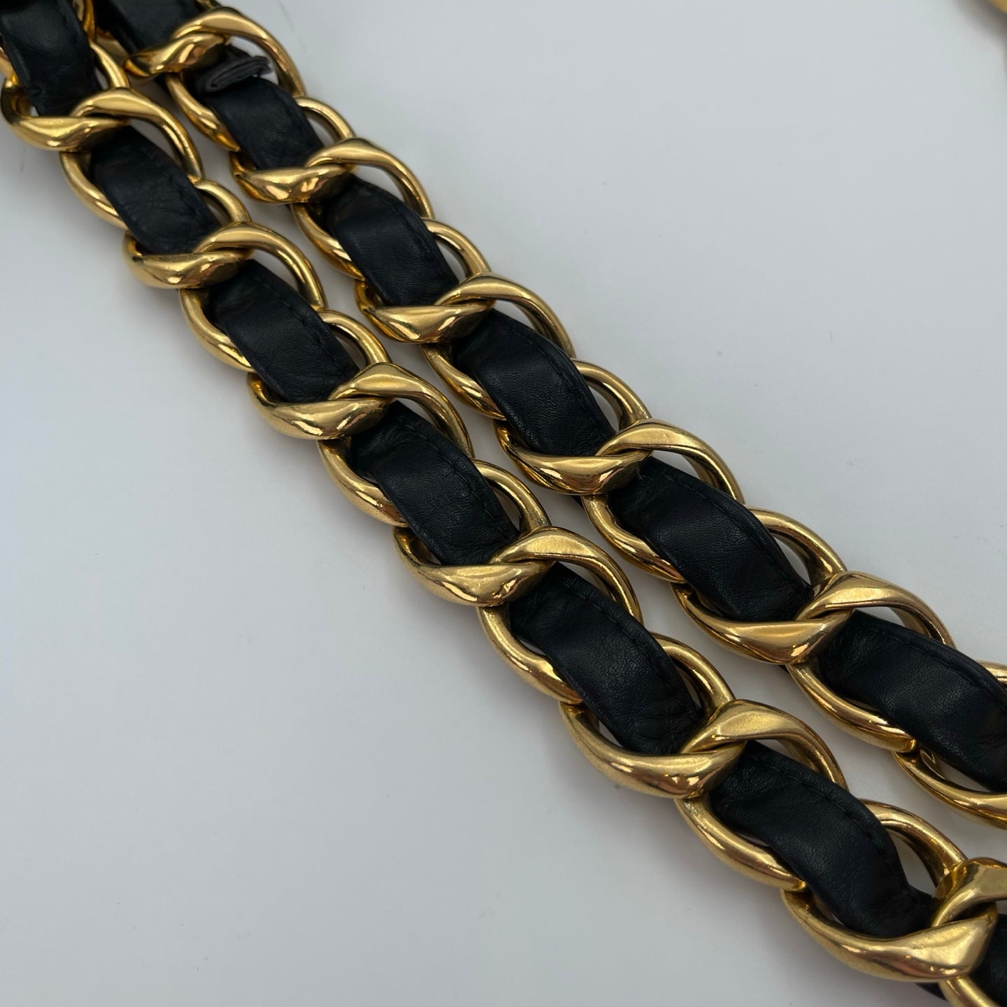 Chanel Lambskin Double CC Logo Chain Tote Bag Black/Gold Hardware [Used]