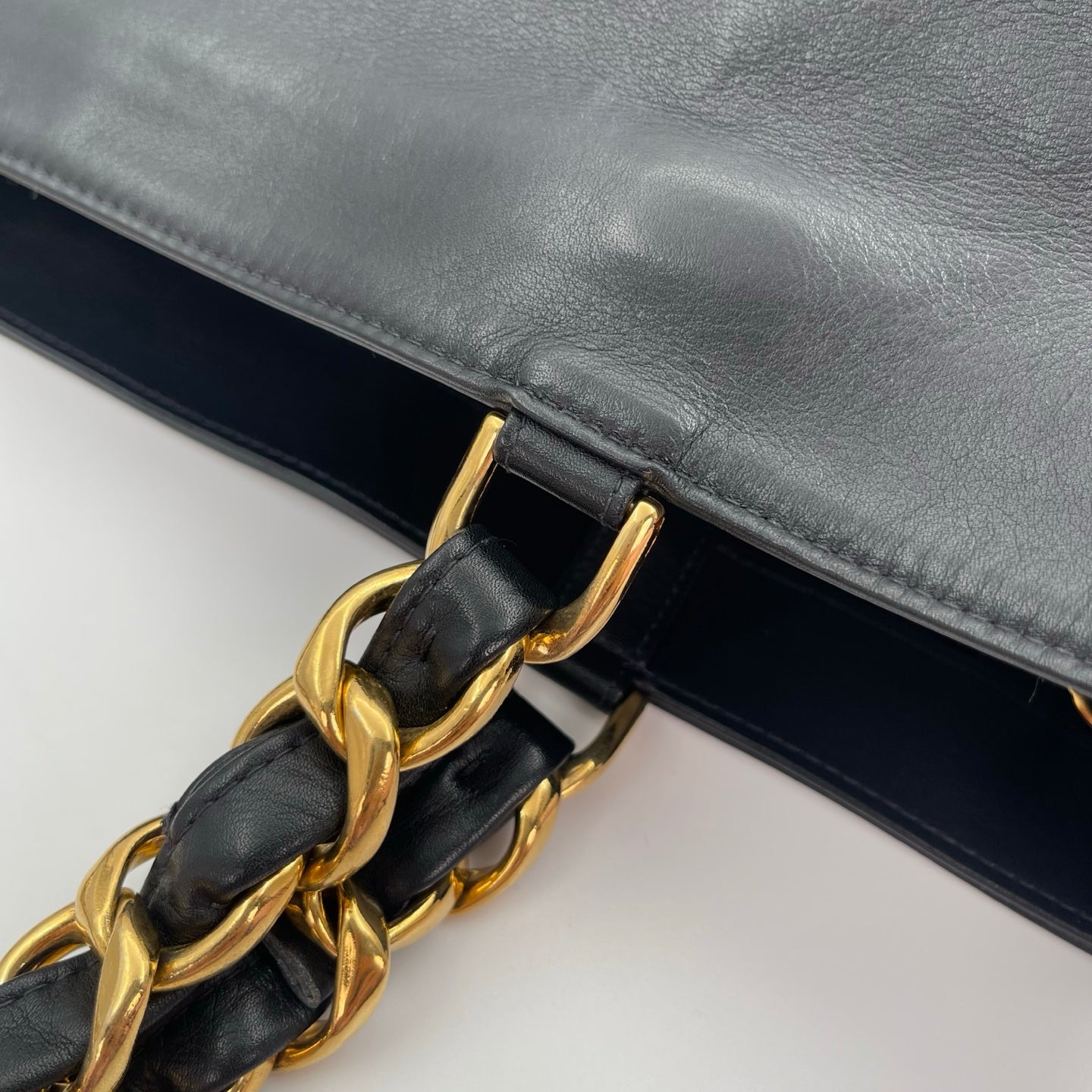 Chanel Lambskin Double CC Logo Chain Tote Bag Black/Gold Hardware [Used]