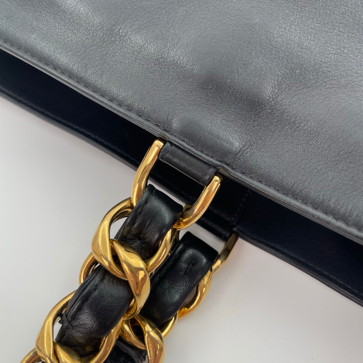 Chanel Lambskin Double CC Logo Chain Tote Bag Black/Gold Hardware [Used]