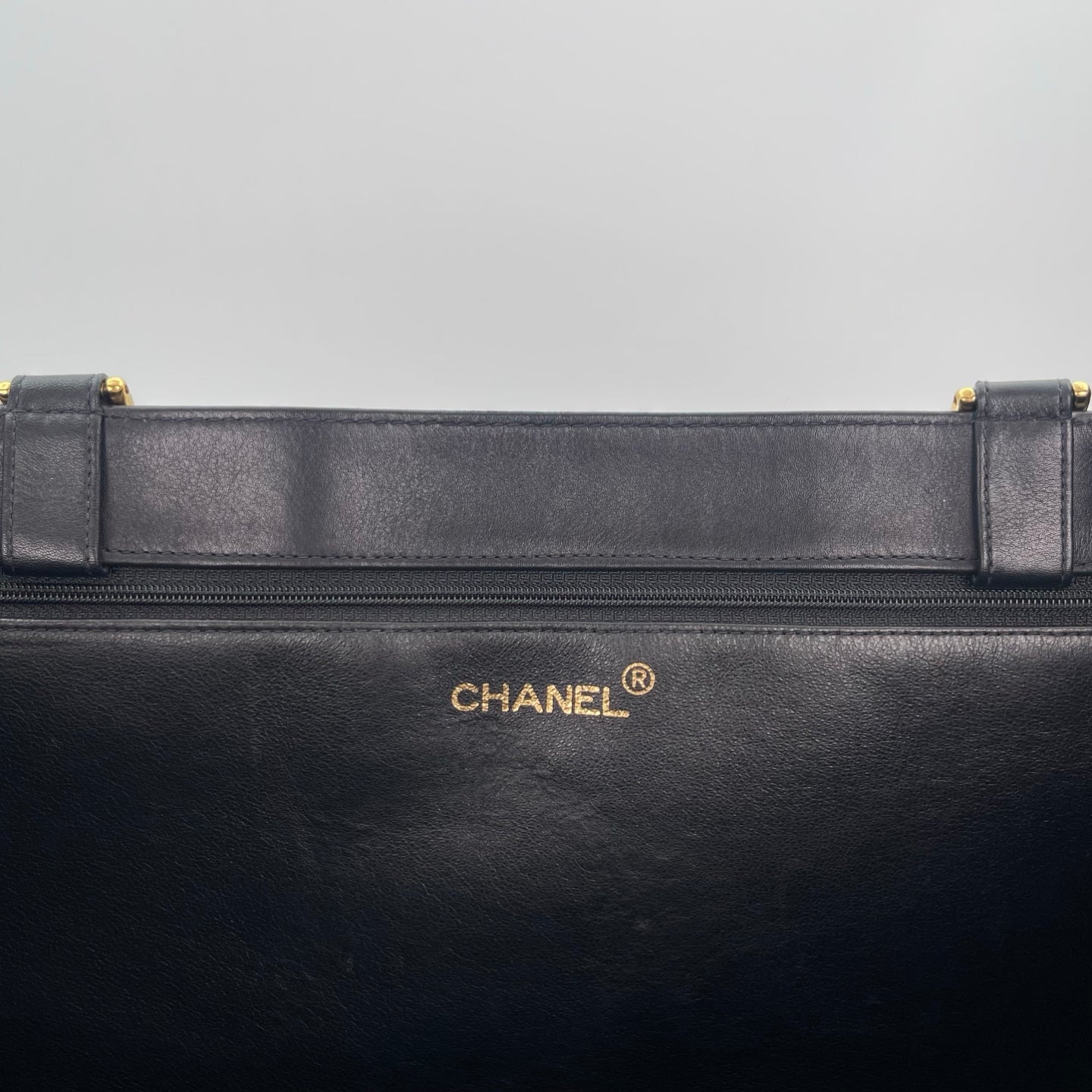 Chanel Lambskin Double CC Logo Chain Tote Bag Black/Gold Hardware [Used]