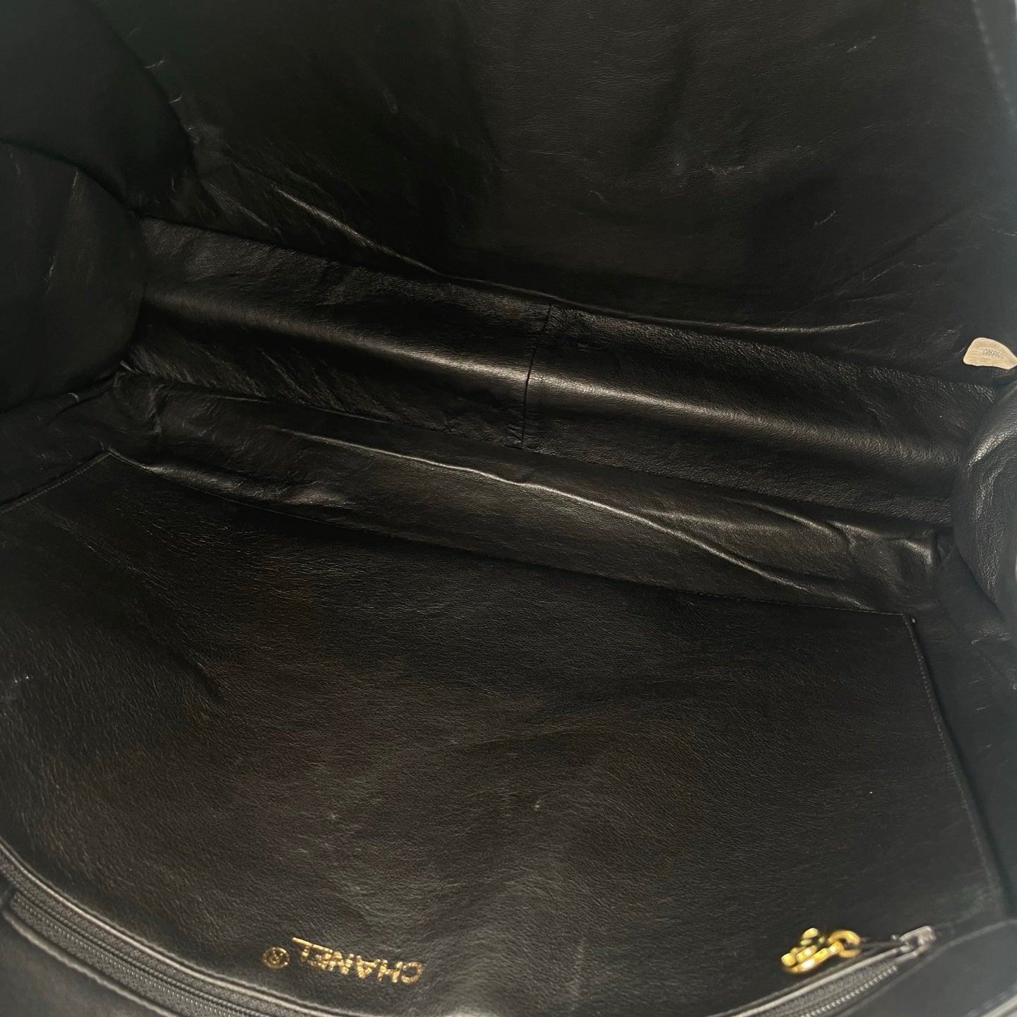 Chanel Lambskin Double CC Logo Chain Tote Bag Black/Gold Hardware [Used]