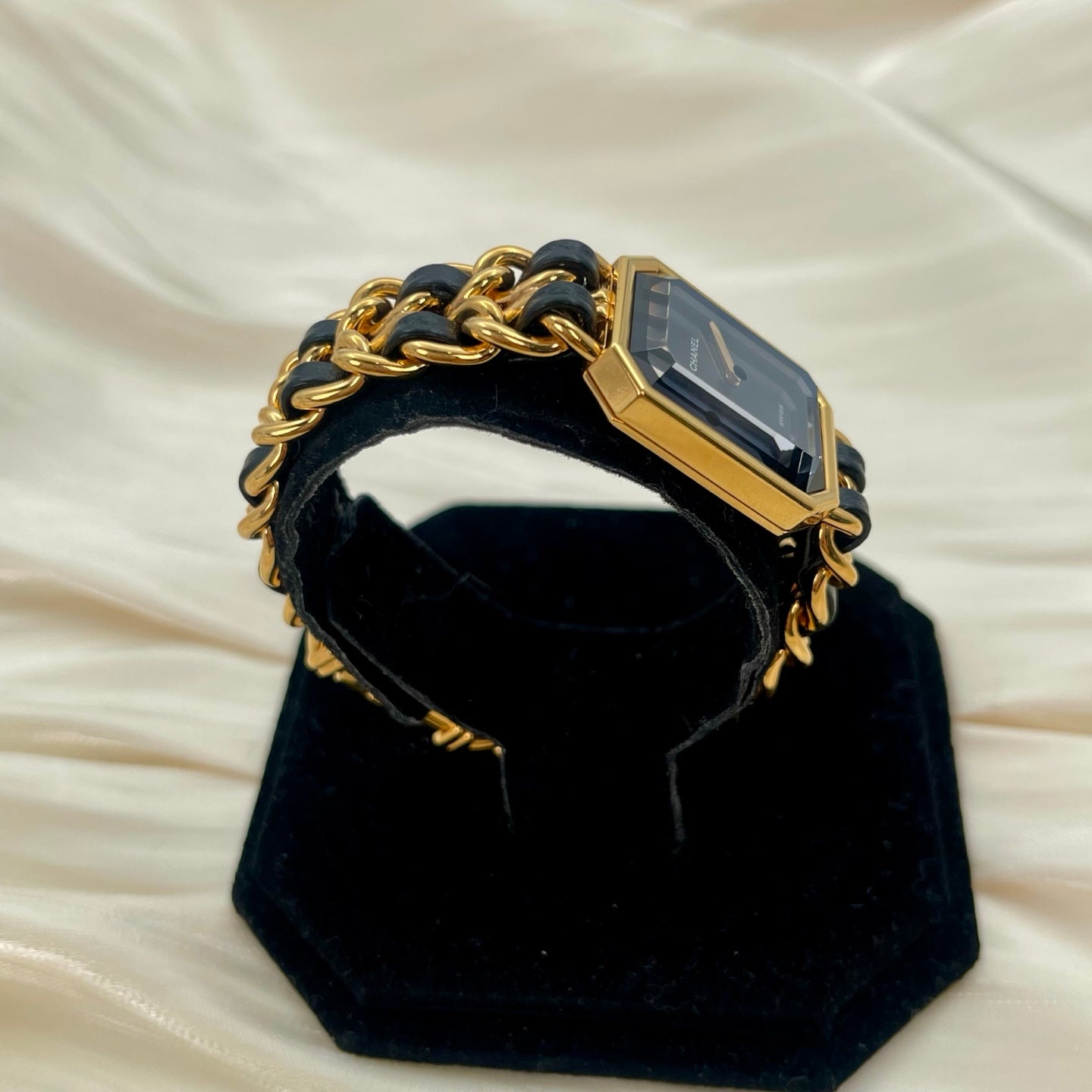 Chanel Première Black and Gold M Size Watch [Used]