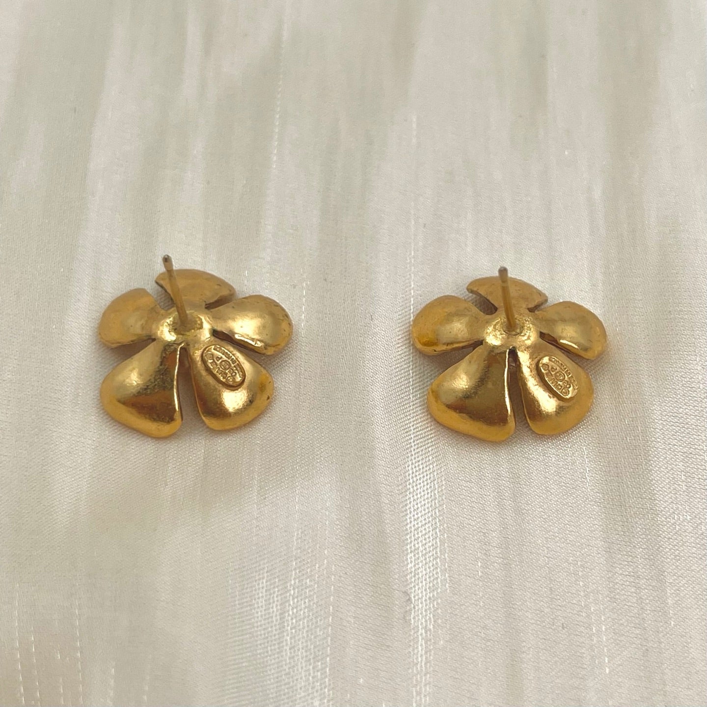 Chanel Vintage Rich Gold Camellia Pearl-Accented Stud Earrings [Used]