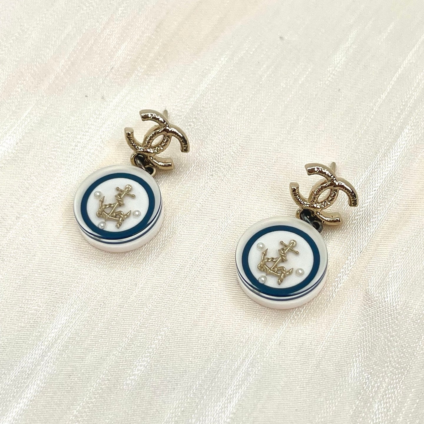 Chanel Pale Gold CC Logo Acrylic & Alloy Anchor Drop Stud Earrings[Used]